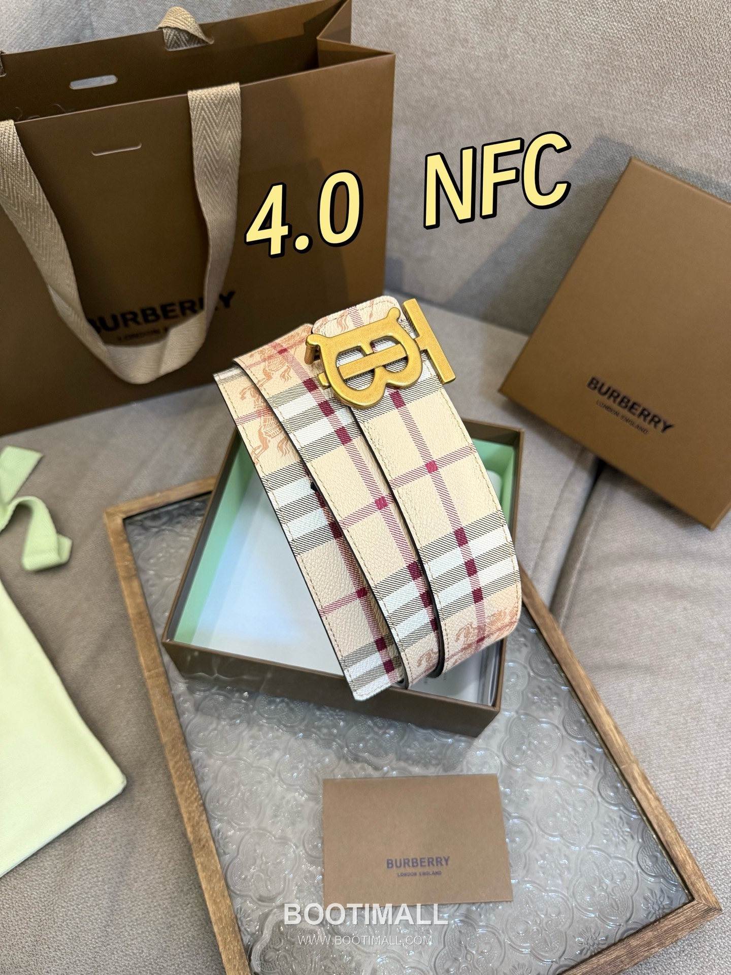 Burberry Check Canvas Calfskin Leather Reversible Belt with Logo Buckle Palladium 버버리 체크 캔버스 카프스킨 레더 리버서블 벨트 로고 버클 황동 베이스 팔라듐 피니시 4.0cm 2