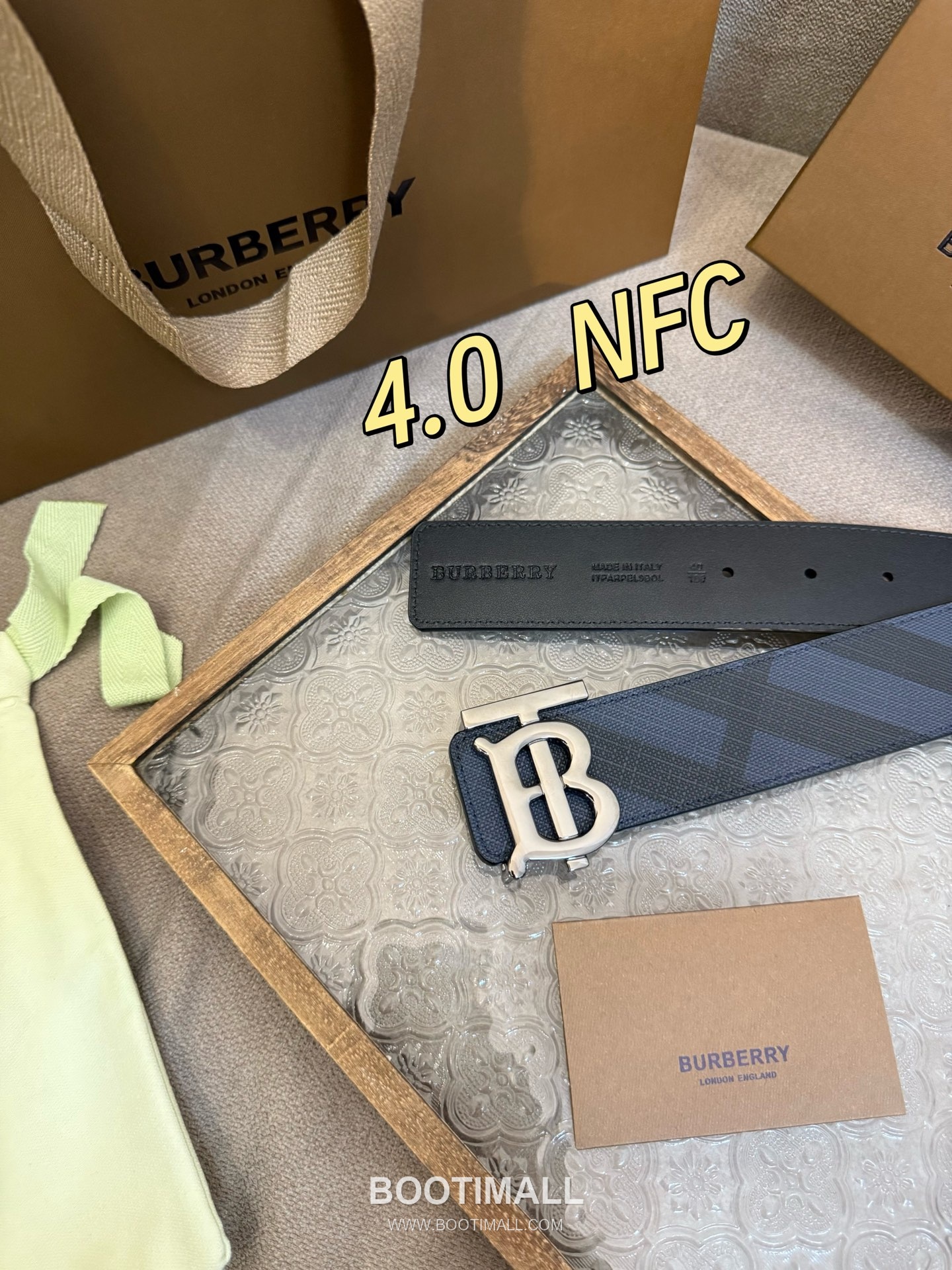 Burberry Check Canvas Calfskin Leather Reversible Belt with Logo Buckle Palladium 버버리 체크 캔버스 카프스킨 레더 리버서블 벨트 로고 버클 황동 베이스 팔라듐 피니시 4.0cm 4