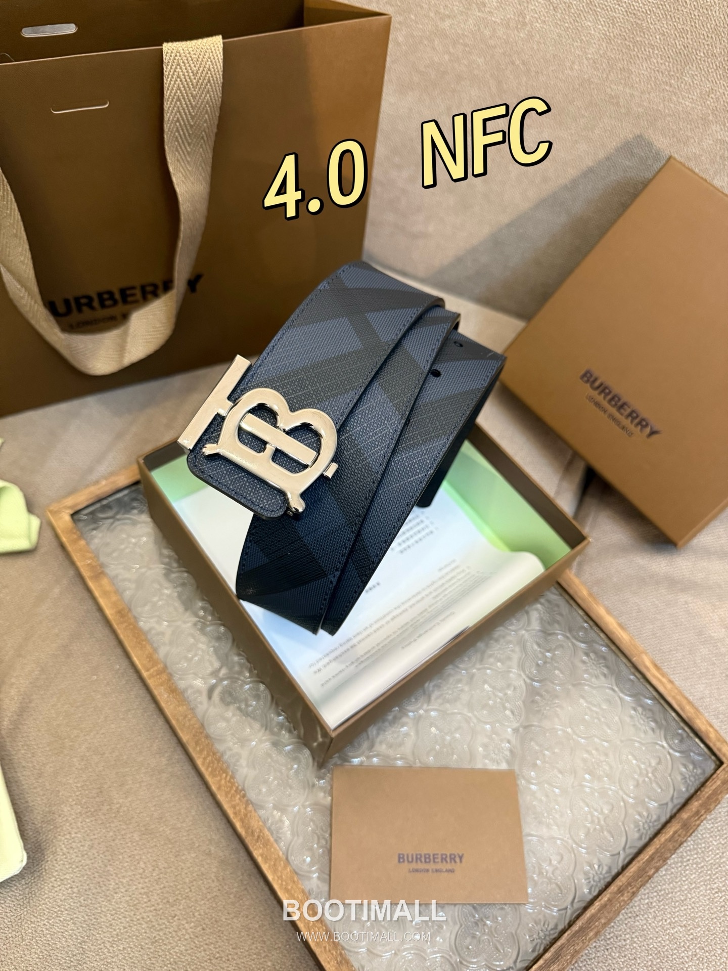 Burberry Check Canvas Calfskin Leather Reversible Belt with Logo Buckle Palladium 버버리 체크 캔버스 카프스킨 레더 리버서블 벨트 로고 버클 황동 베이스 팔라듐 피니시 4.0cm 6