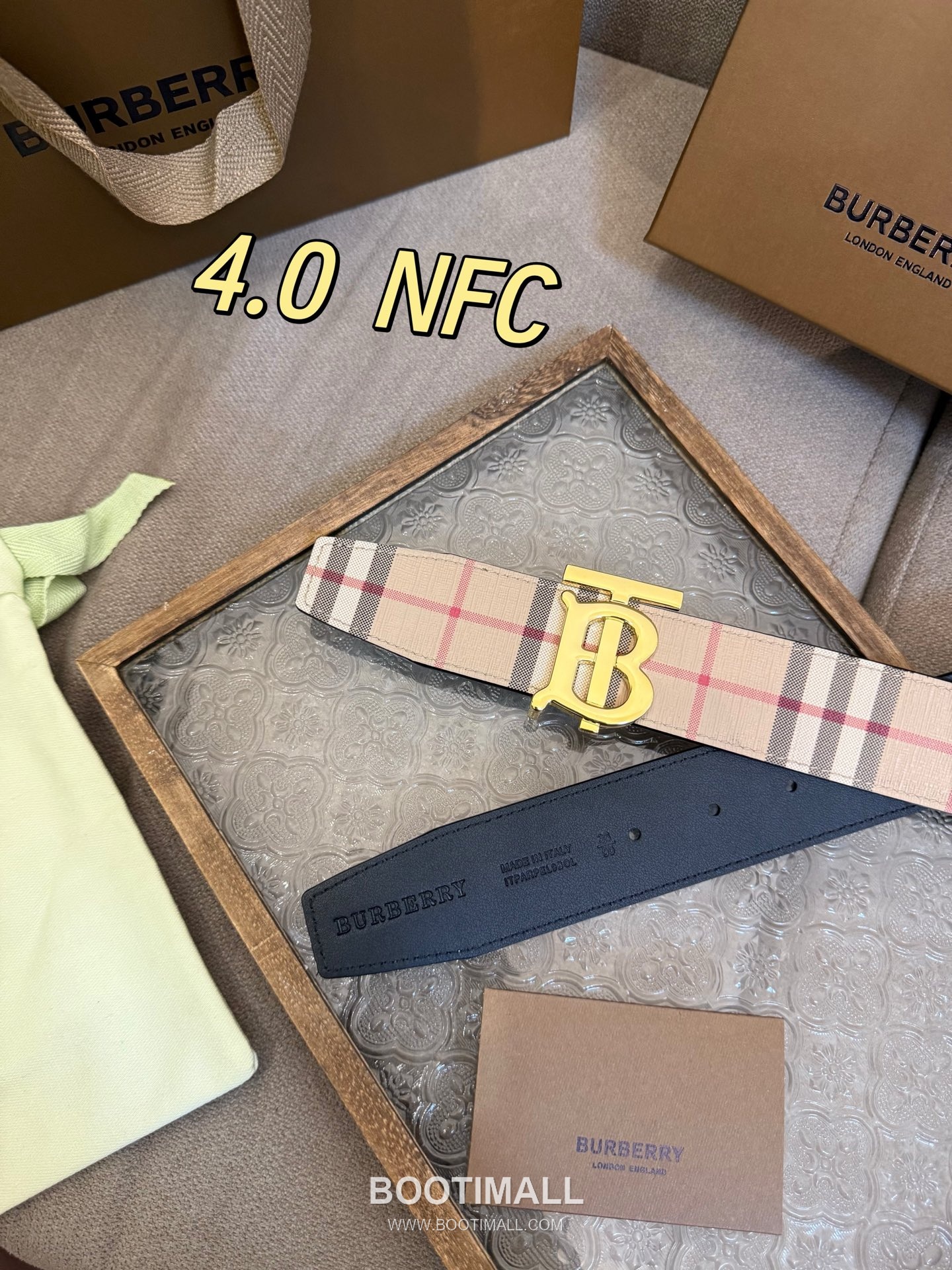Burberry Check Canvas Calfskin Leather Reversible Belt with Logo Buckle Palladium 버버리 체크 캔버스 카프스킨 레더 리버서블 벨트 로고 버클 황동 베이스 팔라듐 피니시 4.0cm 4