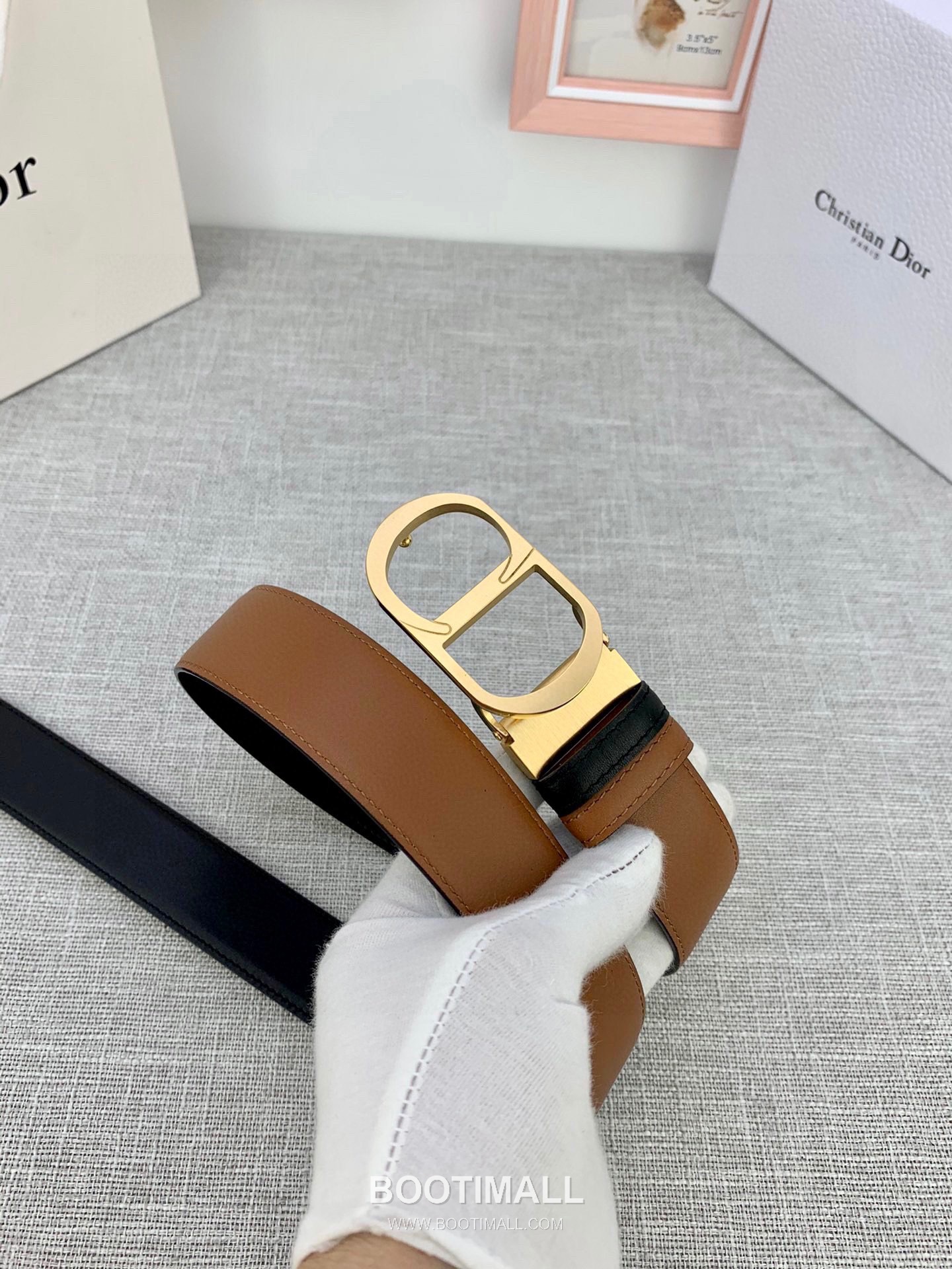 Dior Calfskin Grained Leather Belt with CD Buckle Palladium 디올 카프스킨 그레인 레더 벨트 CD 버클 황동 베이스 팔라듐 피니시 3.5cm 2