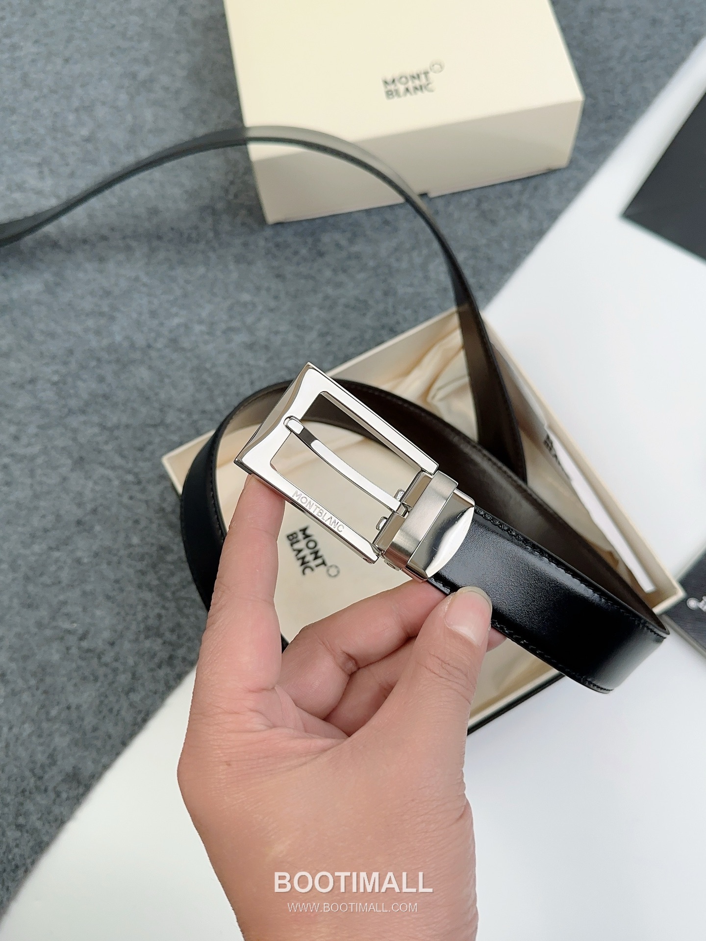 Montblanc Calfskin Leather Reversible Belt with Pin Buckle Palladium 몽블랑 카프스킨 레더 리버서블 벨트 핀 버클 황동 베이스 팔라듐 피니시 3.0cm 3