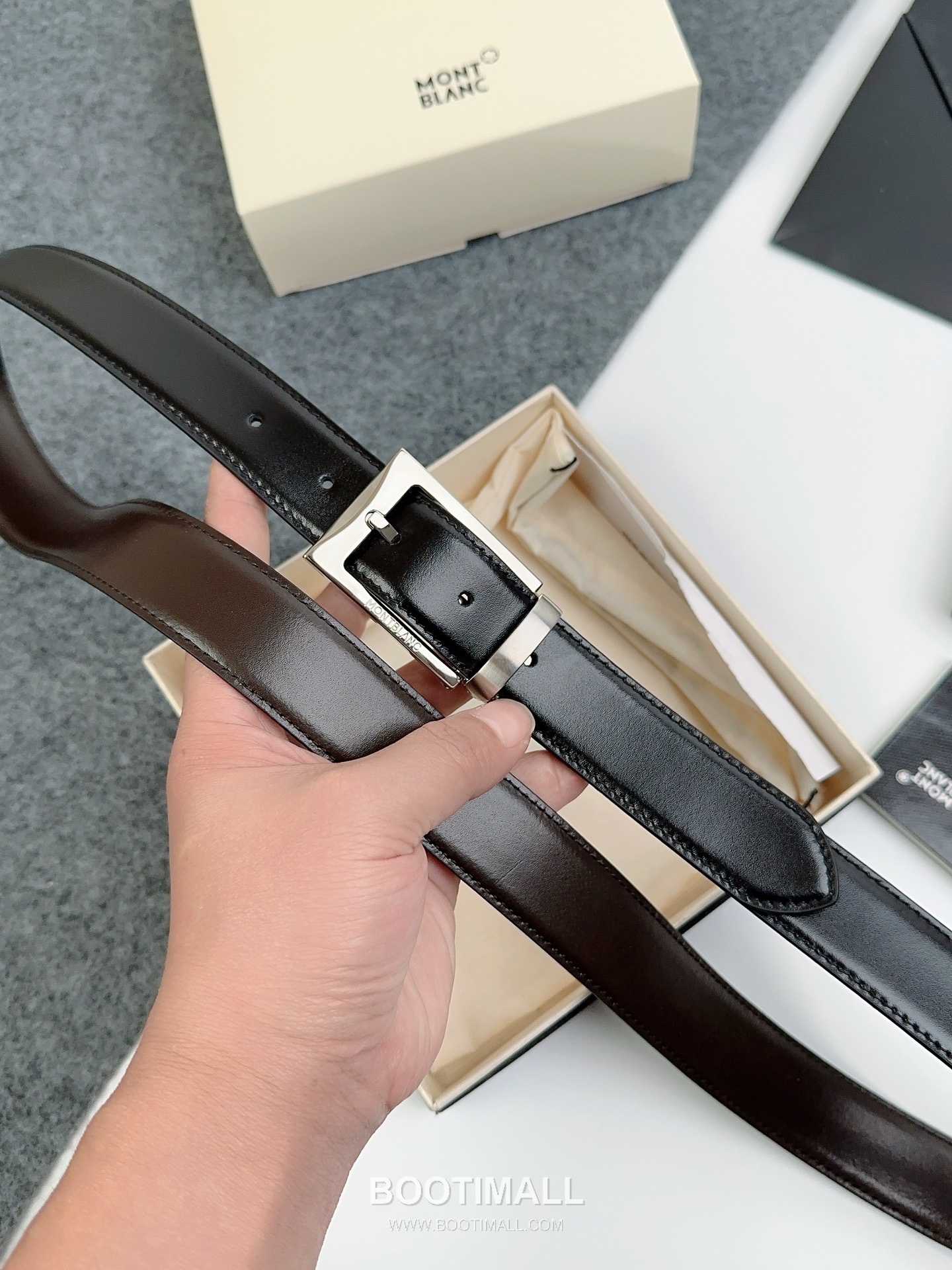 Montblanc Calfskin Leather Reversible Belt with Pin Buckle Palladium 몽블랑 카프스킨 레더 리버서블 벨트 핀 버클 황동 베이스 팔라듐 피니시 3.0cm 4