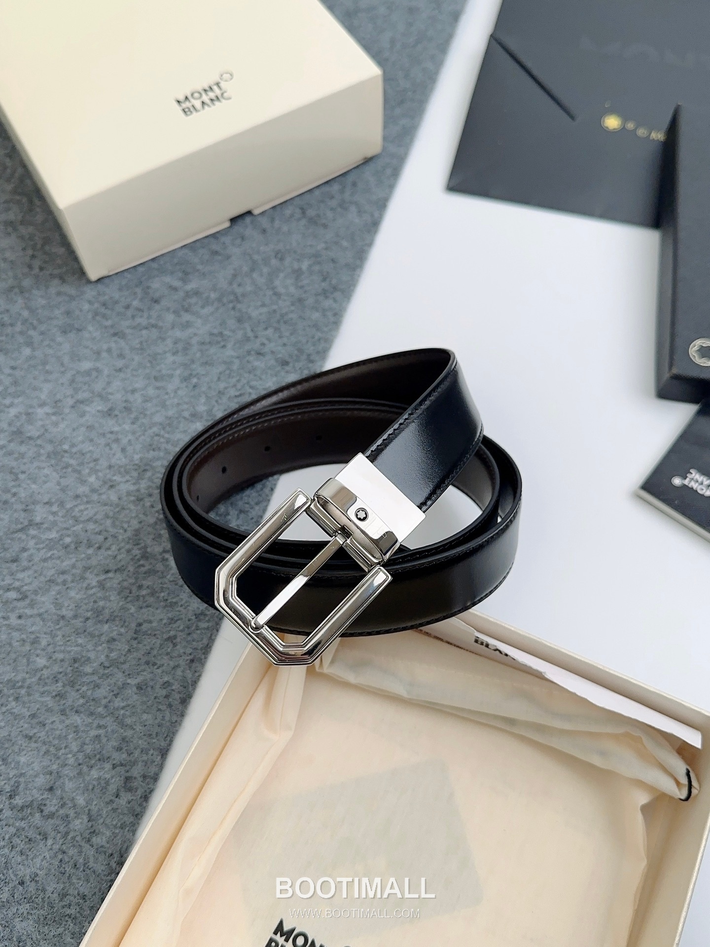 Montblanc Calfskin Leather Reversible Belt with Pin Buckle Palladium 몽블랑 카프스킨 레더 리버서블 벨트 핀 버클 황동 베이스 팔라듐 피니시 3.0cm 1