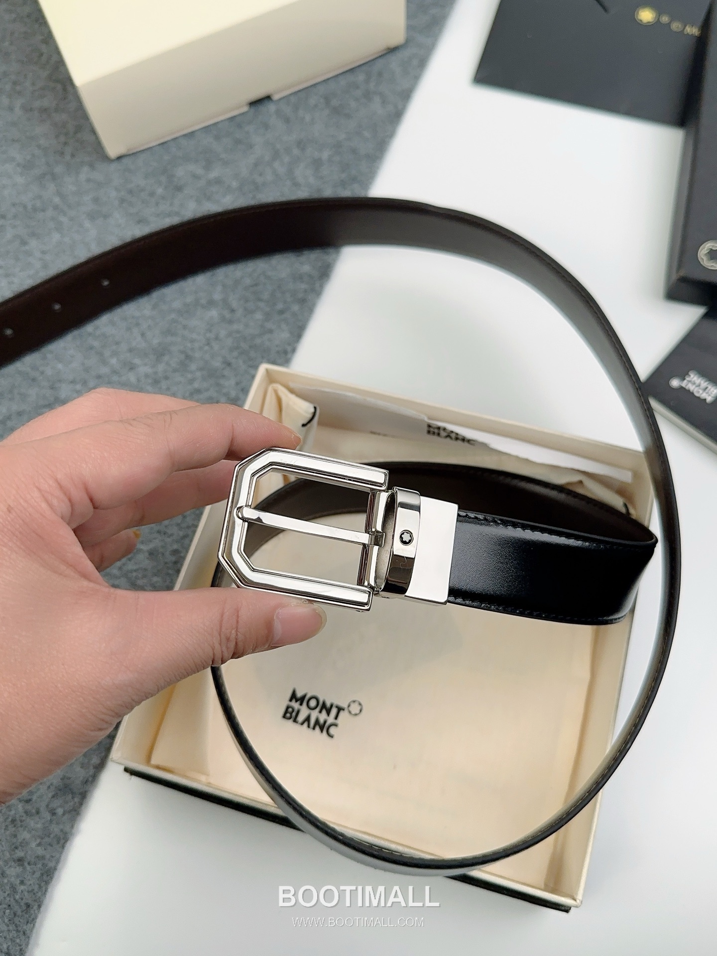 Montblanc Calfskin Leather Reversible Belt with Pin Buckle Palladium 몽블랑 카프스킨 레더 리버서블 벨트 핀 버클 황동 베이스 팔라듐 피니시 3.0cm 6