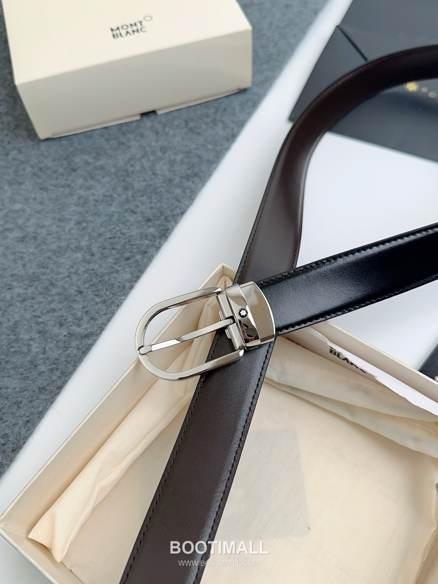 Montblanc Calfskin Leather Reversible Belt with Pin Buckle Palladium 몽블랑 카프스킨 레더 리버서블 벨트 핀 버클 황동 베이스 팔라듐 피니시 3.0cm 2