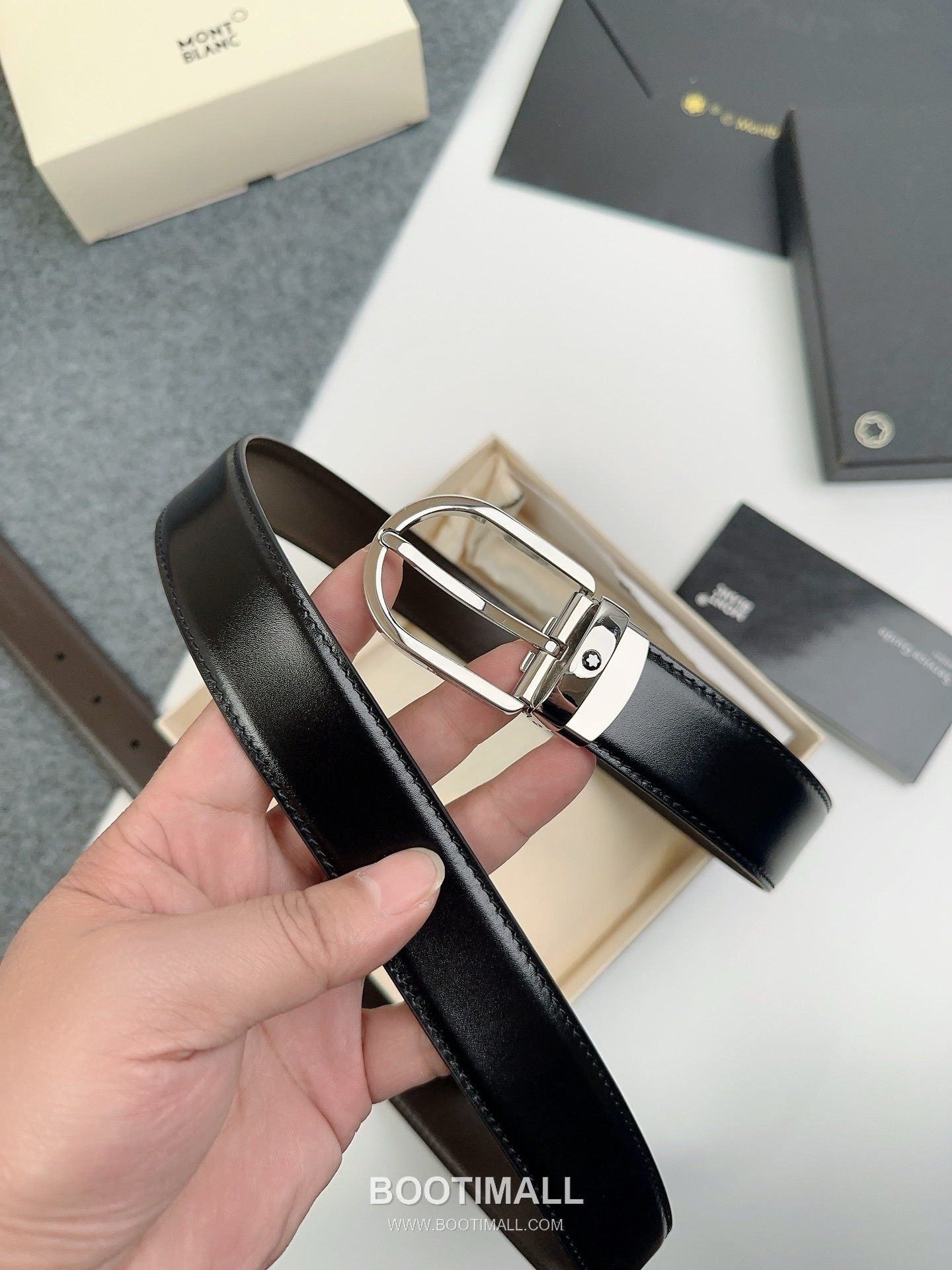 Montblanc Calfskin Leather Reversible Belt with Pin Buckle Palladium 몽블랑 카프스킨 레더 리버서블 벨트 핀 버클 황동 베이스 팔라듐 피니시 3.0cm 3