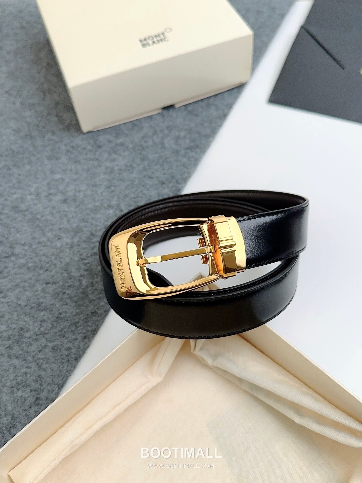 Montblanc Calfskin Leather Reversible Belt with Pin Buckle Palladium 몽블랑 카프스킨 레더 리버서블 벨트 핀 버클 황동 베이스 팔라듐 피니시 3.0cm 1