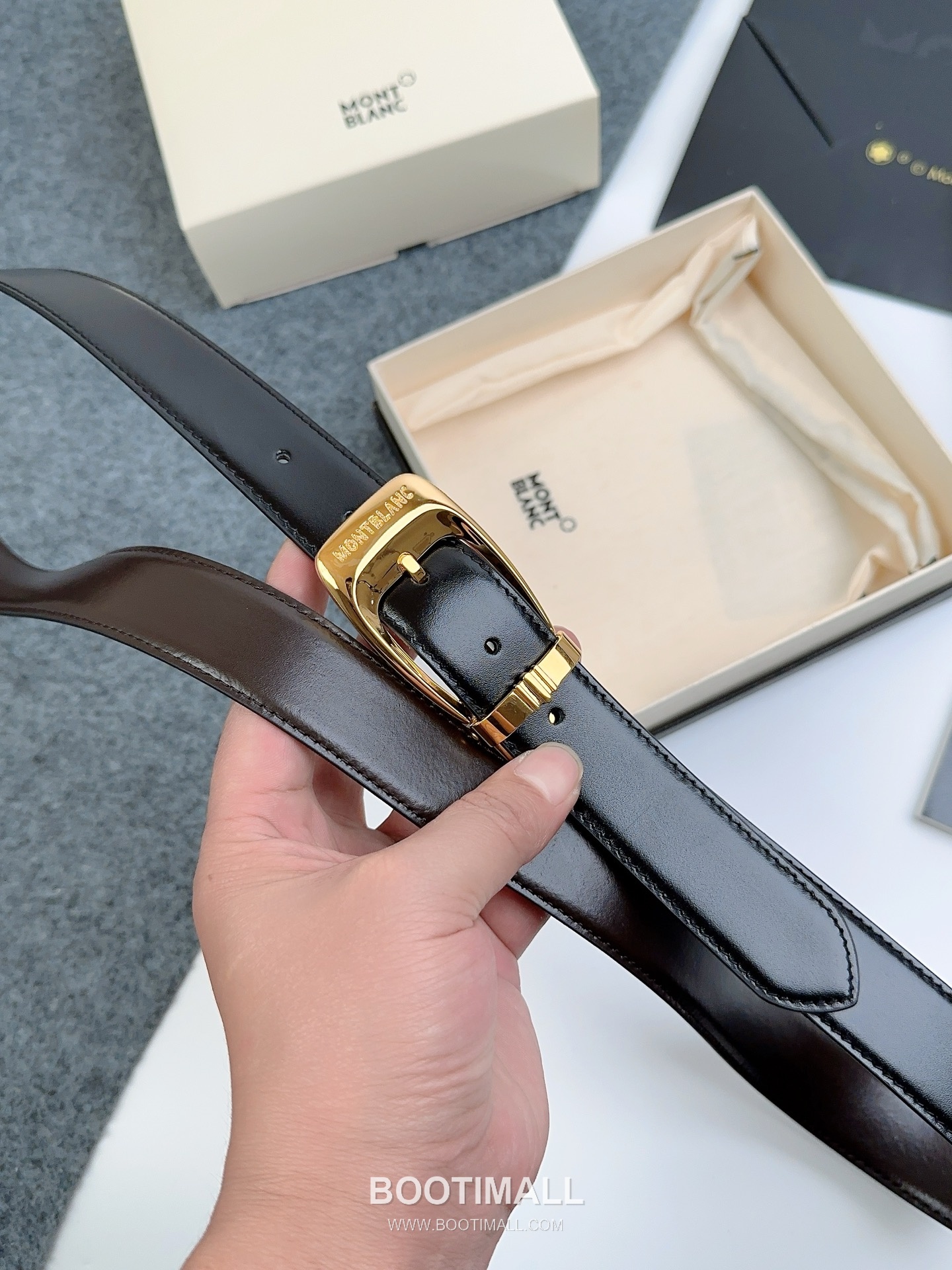 Montblanc Calfskin Leather Reversible Belt with Pin Buckle Palladium 몽블랑 카프스킨 레더 리버서블 벨트 핀 버클 황동 베이스 팔라듐 피니시 3.0cm 4