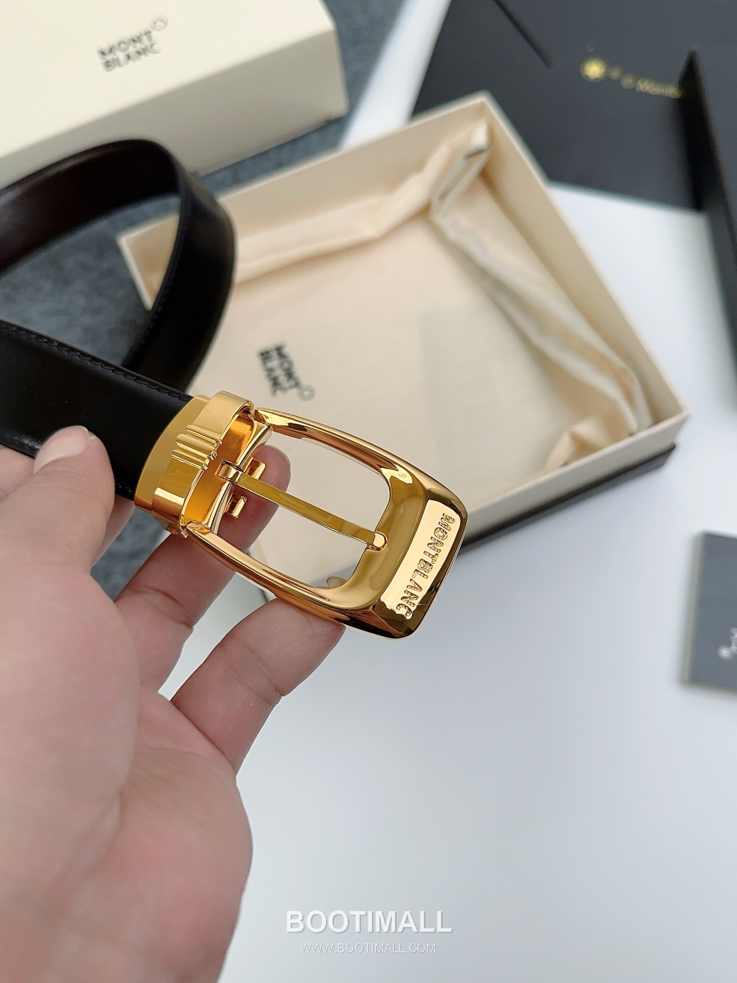 Montblanc Calfskin Leather Reversible Belt with Pin Buckle Palladium 몽블랑 카프스킨 레더 리버서블 벨트 핀 버클 황동 베이스 팔라듐 피니시 3.0cm 8