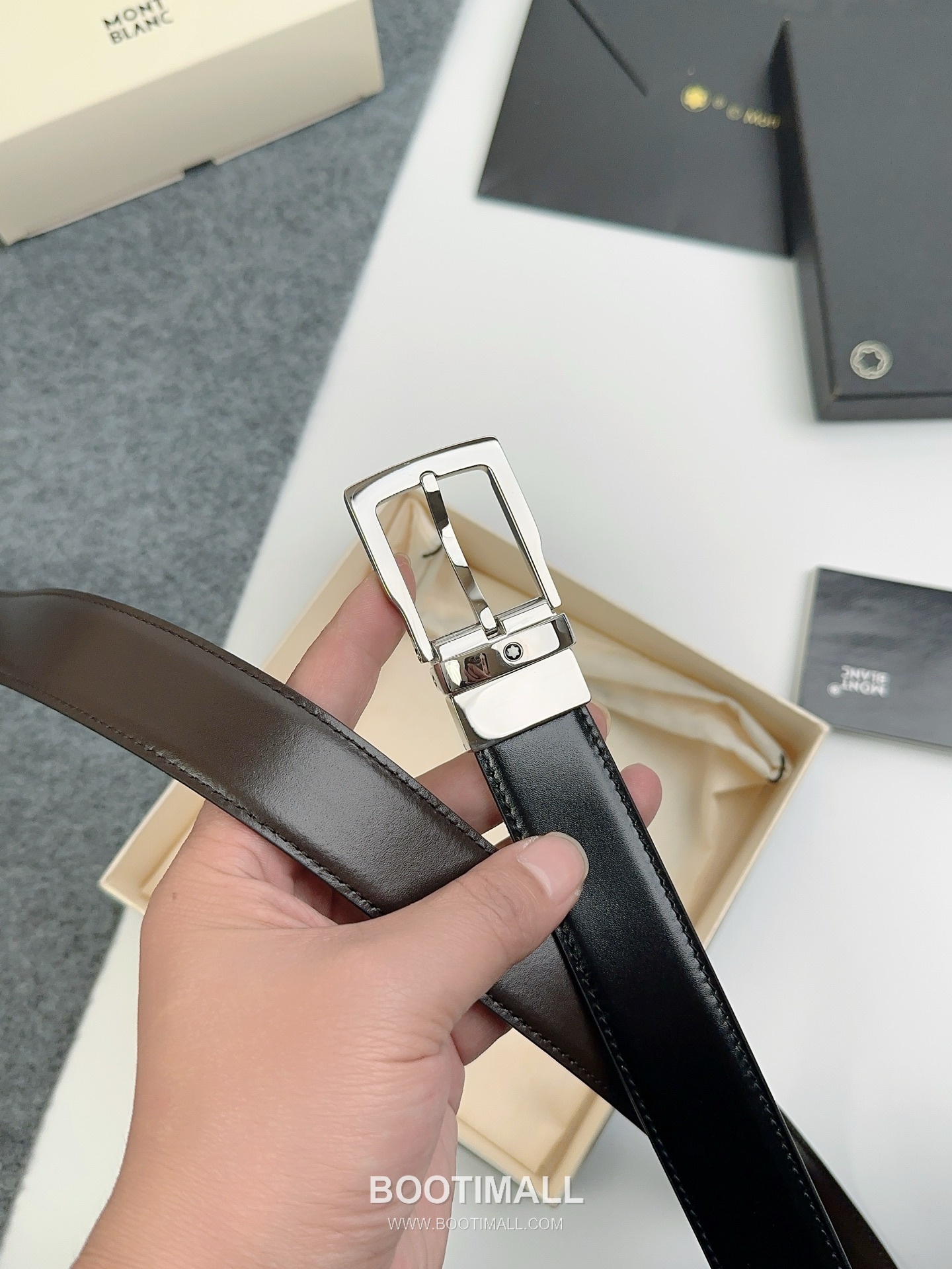 Montblanc Calfskin Leather Reversible Belt with Pin Buckle Palladium 몽블랑 카프스킨 레더 리버서블 벨트 핀 버클 황동 베이스 팔라듐 피니시 3.0cm 2