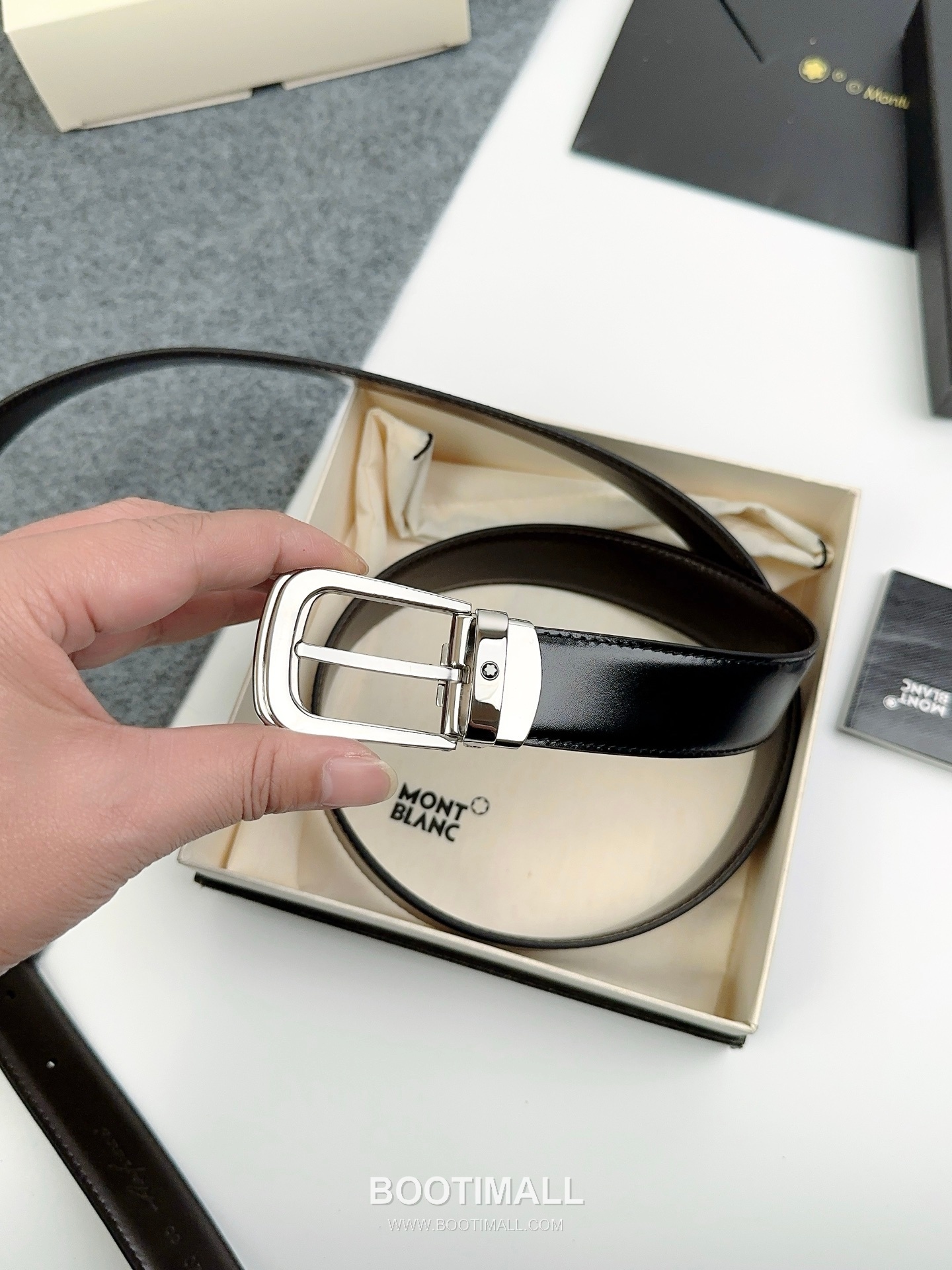 Montblanc Calfskin Leather Reversible Belt with Pin Buckle Palladium 몽블랑 카프스킨 레더 리버서블 벨트 핀 버클 황동 베이스 팔라듐 피니시 3.0cm 6