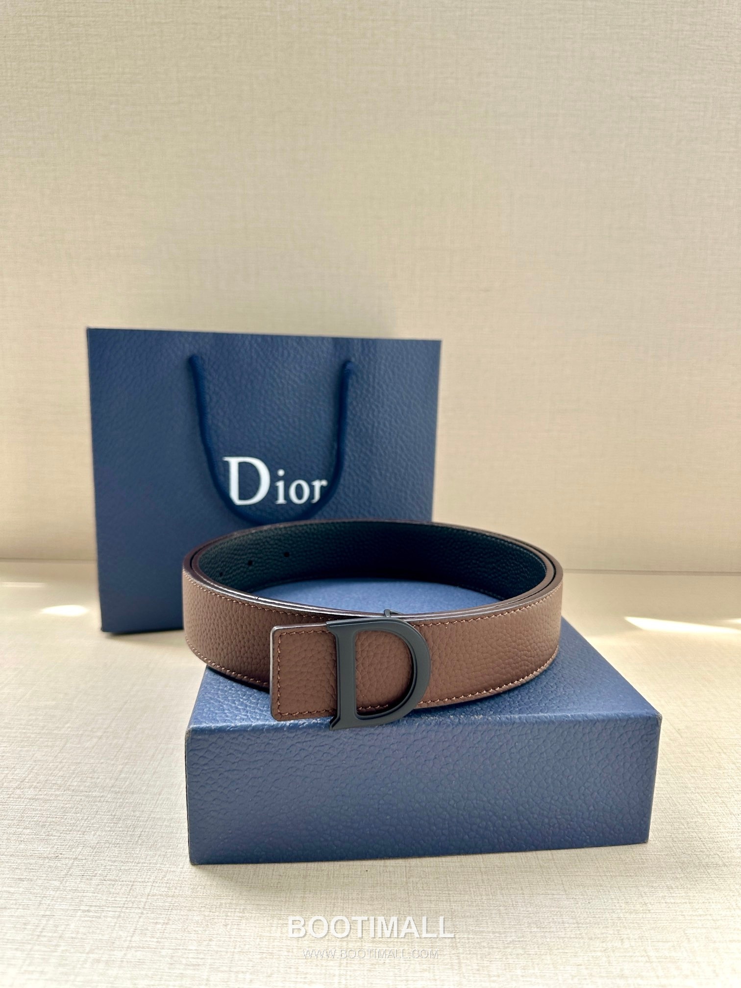 Dior Calfskin Grained Leather Reversible Belt with Logo Buckle Palladium 디올 카프스킨 그레인 레더 리버서블 벨트 로고 버클 황동 베이스 팔라듐 피니시 3.5cm 4
