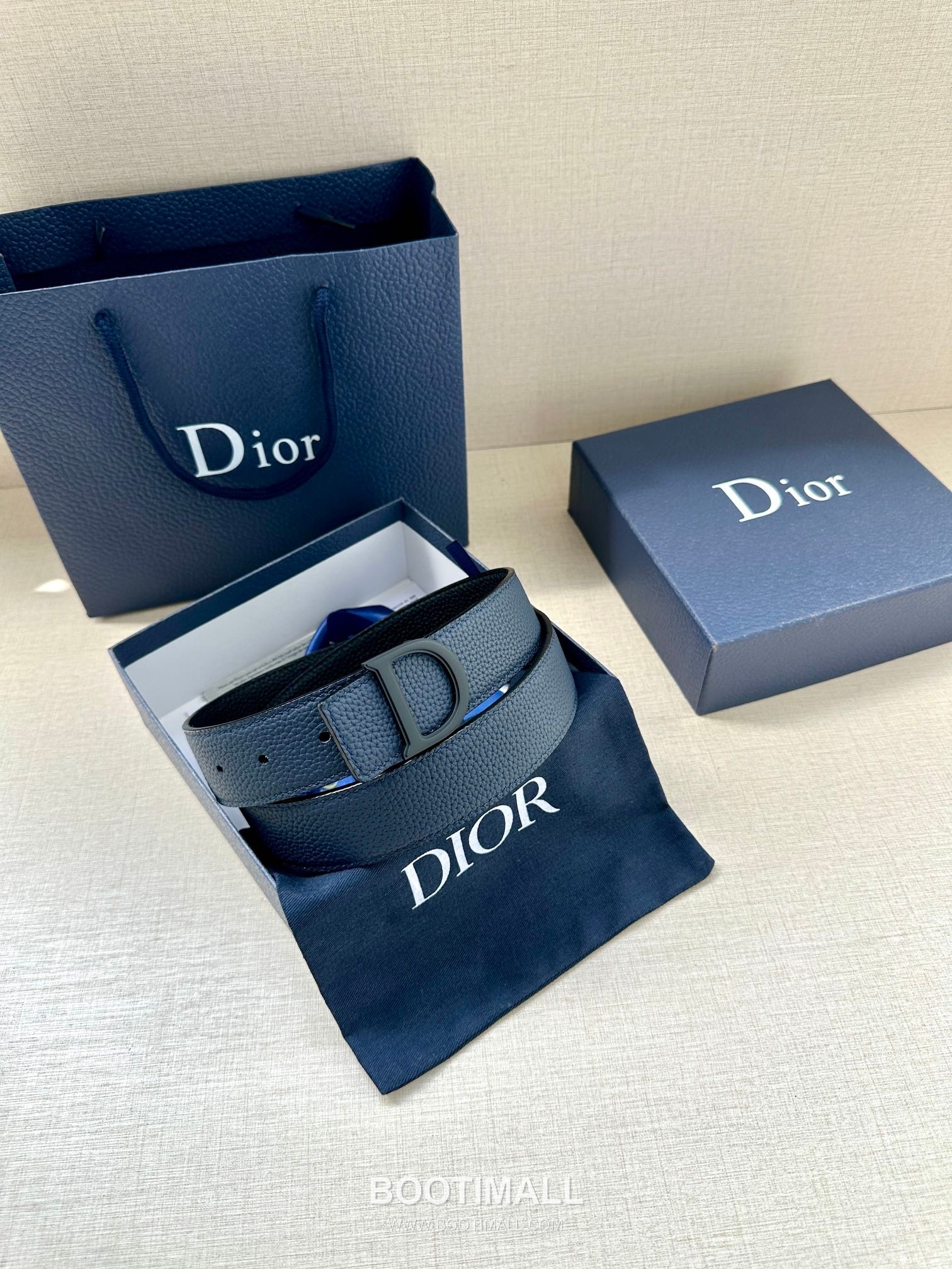 Dior Calfskin Grained Leather Reversible Belt with Logo Buckle Palladium 디올 카프스킨 그레인 레더 리버서블 벨트 로고 버클 황동 베이스 팔라듐 피니시 3.5cm 6