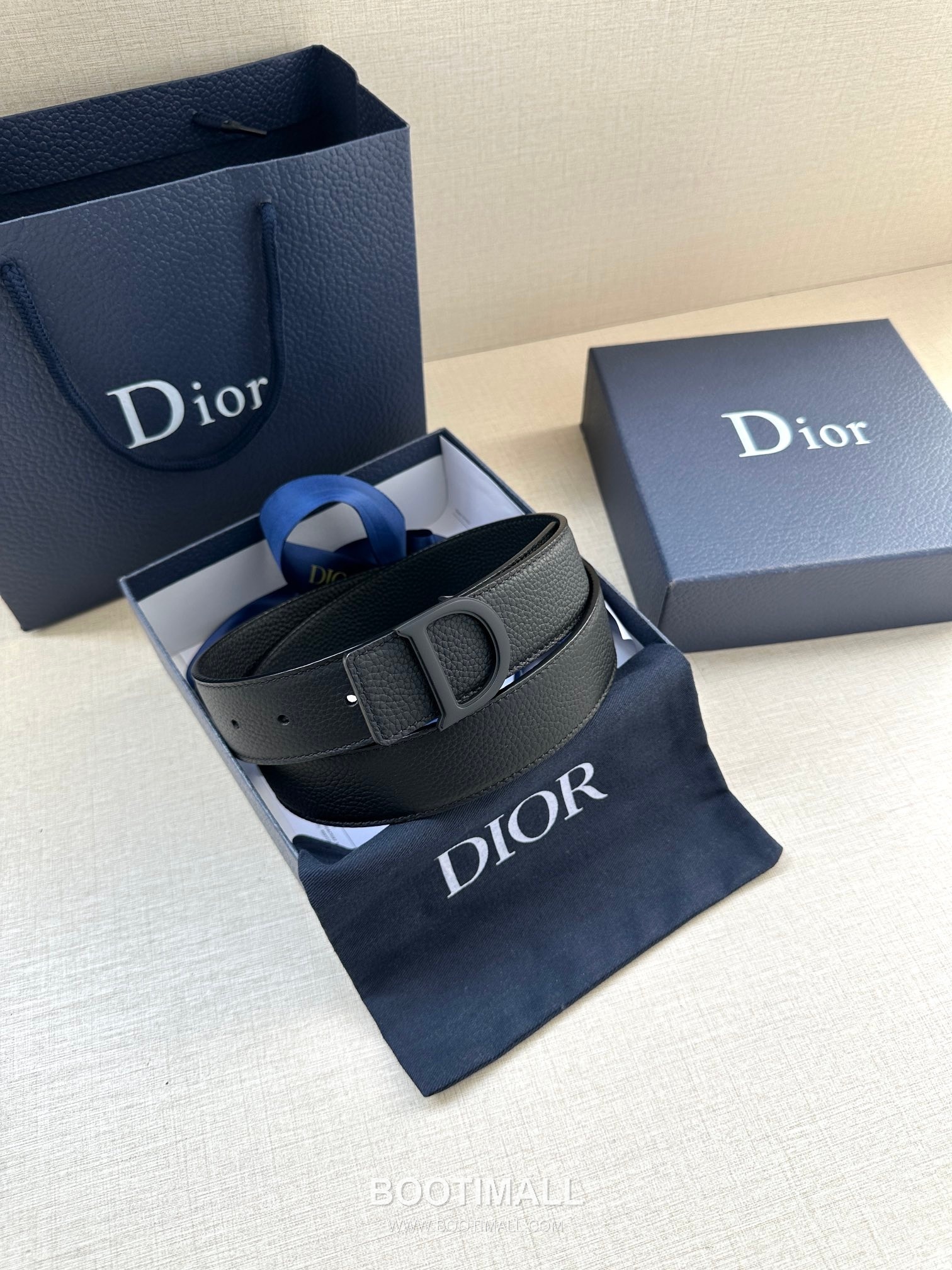 Dior Calfskin Grained Leather Reversible Belt with Logo Buckle Palladium 디올 카프스킨 그레인 레더 리버서블 벨트 로고 버클 황동 베이스 팔라듐 피니시 3.5cm 4