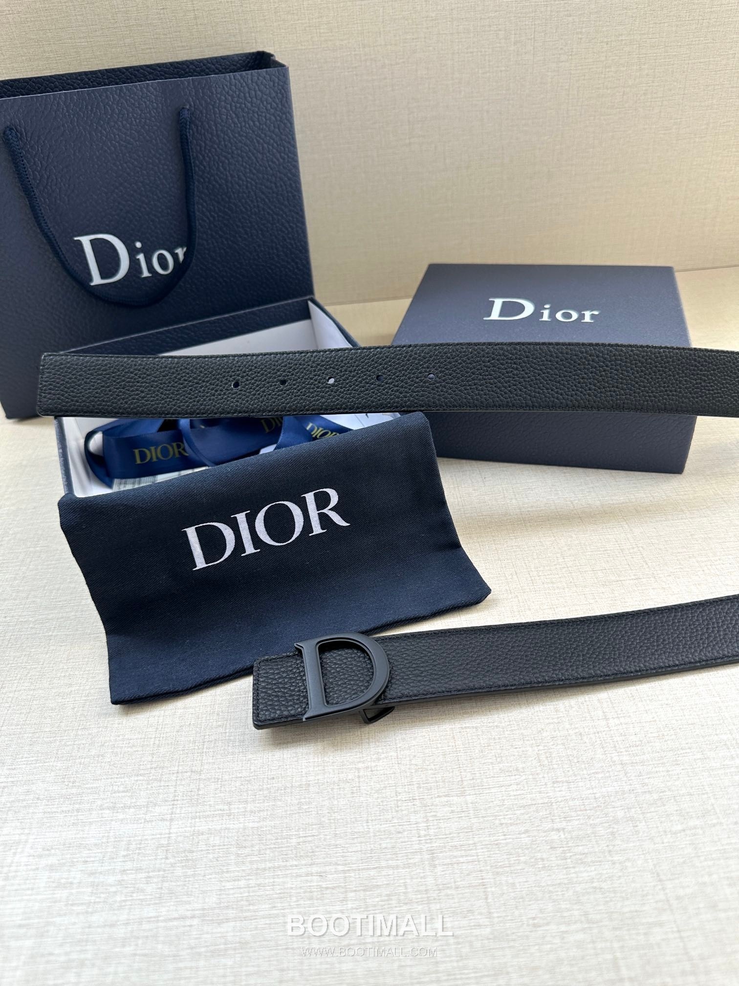 Dior Calfskin Grained Leather Reversible Belt with Logo Buckle Palladium 디올 카프스킨 그레인 레더 리버서블 벨트 로고 버클 황동 베이스 팔라듐 피니시 3.5cm 6