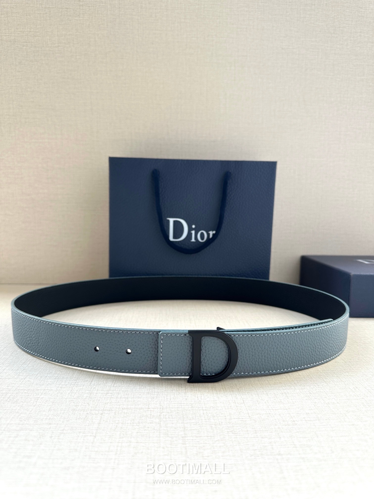 Dior Calfskin Grained Leather Reversible Belt with Logo Buckle Palladium 디올 카프스킨 그레인 레더 리버서블 벨트 로고 버클 황동 베이스 팔라듐 피니시 3.5cm 1