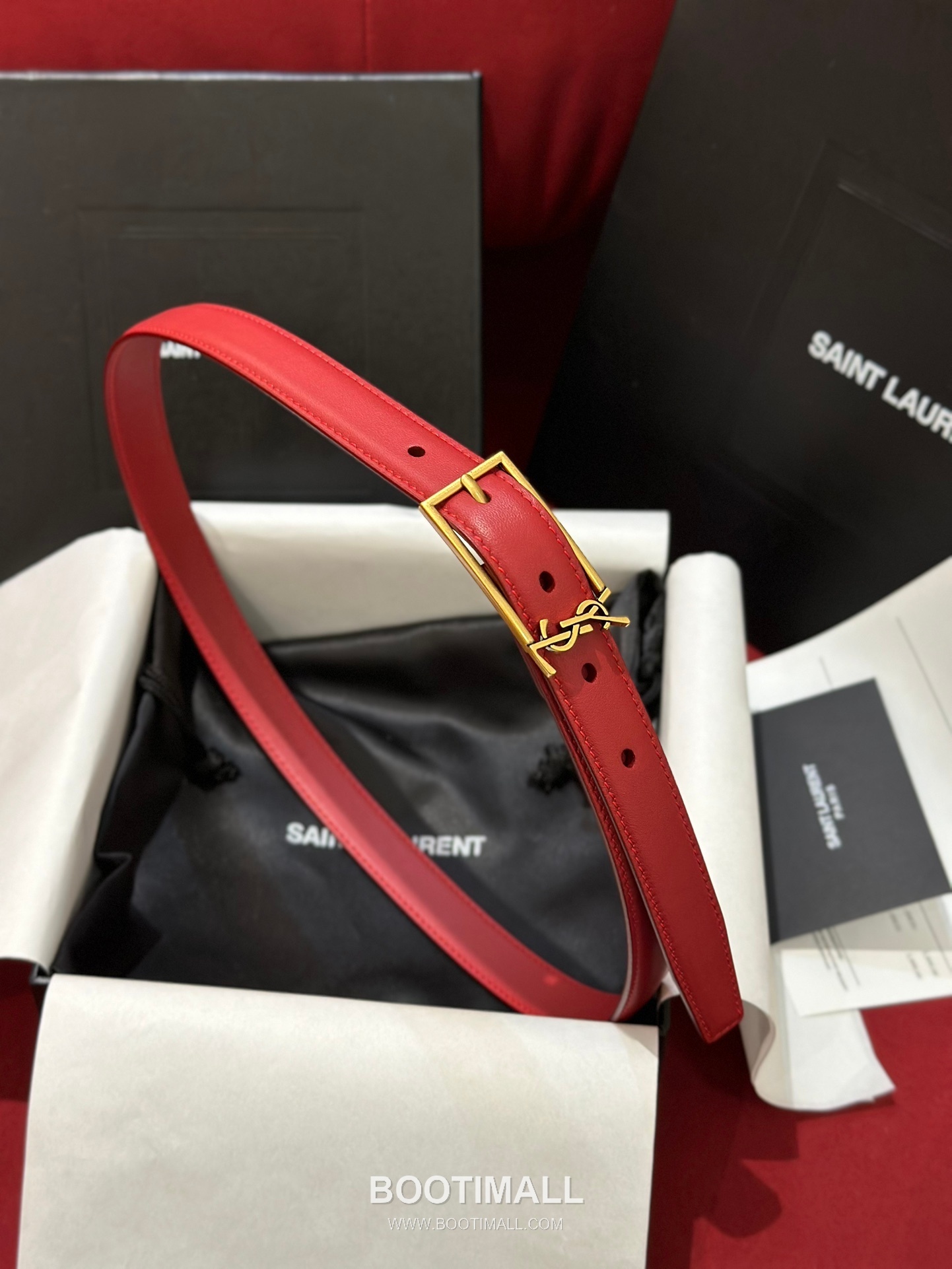 Saint Laurent Calfskin Leather Reversible Belt with YSL Logo Pin Buckle Gold-Plated 생로랑 카프스킨 레더 리버서블 벨트 YSL 로고 핀 버클 황동 베이스 금도금 2.0cm 5