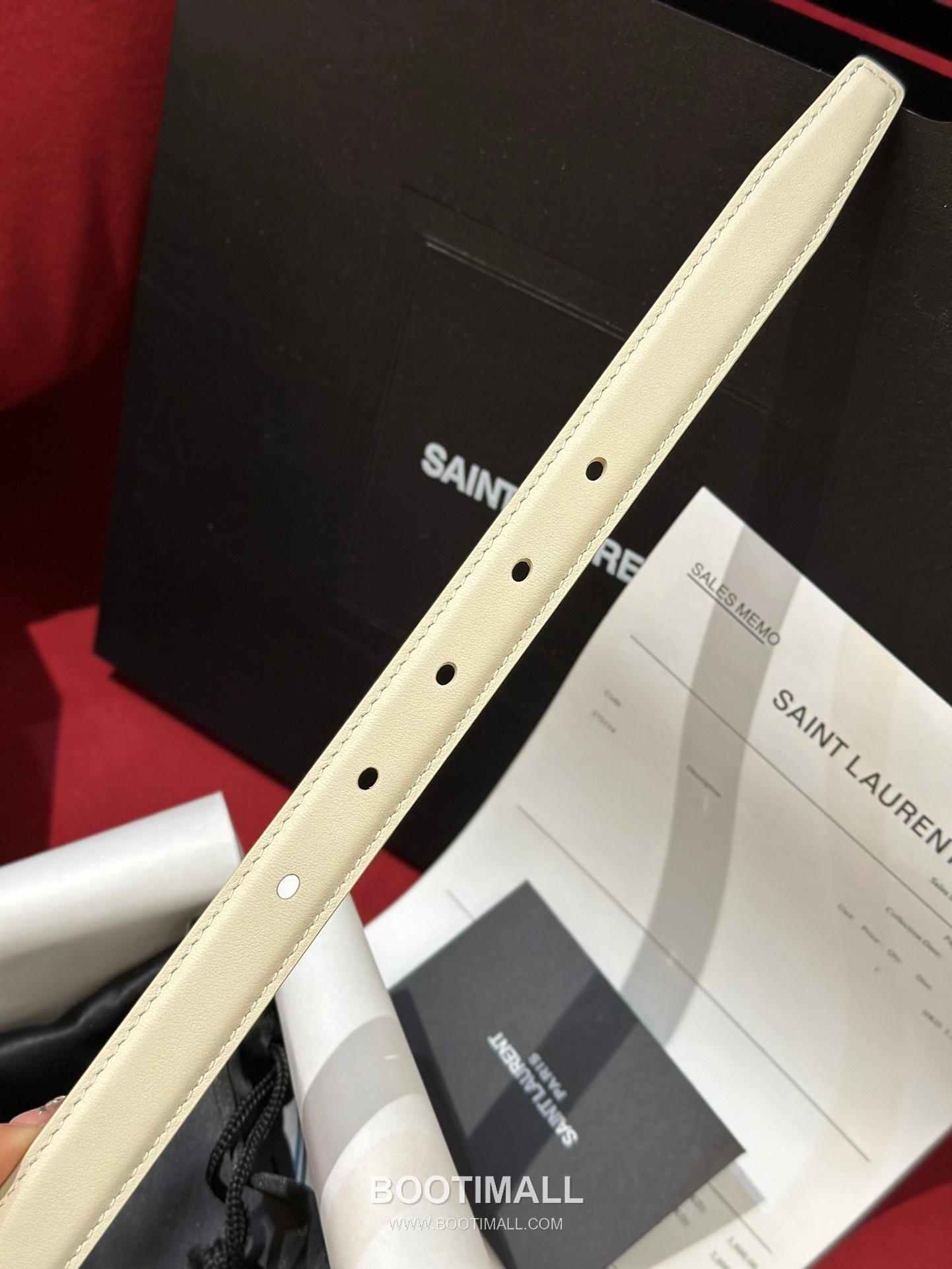 Saint Laurent Calfskin Leather Reversible Belt with YSL Logo Pin Buckle Gold-Plated 생로랑 카프스킨 레더 리버서블 벨트 YSL 로고 핀 버클 황동 베이스 금도금 2.0cm 6