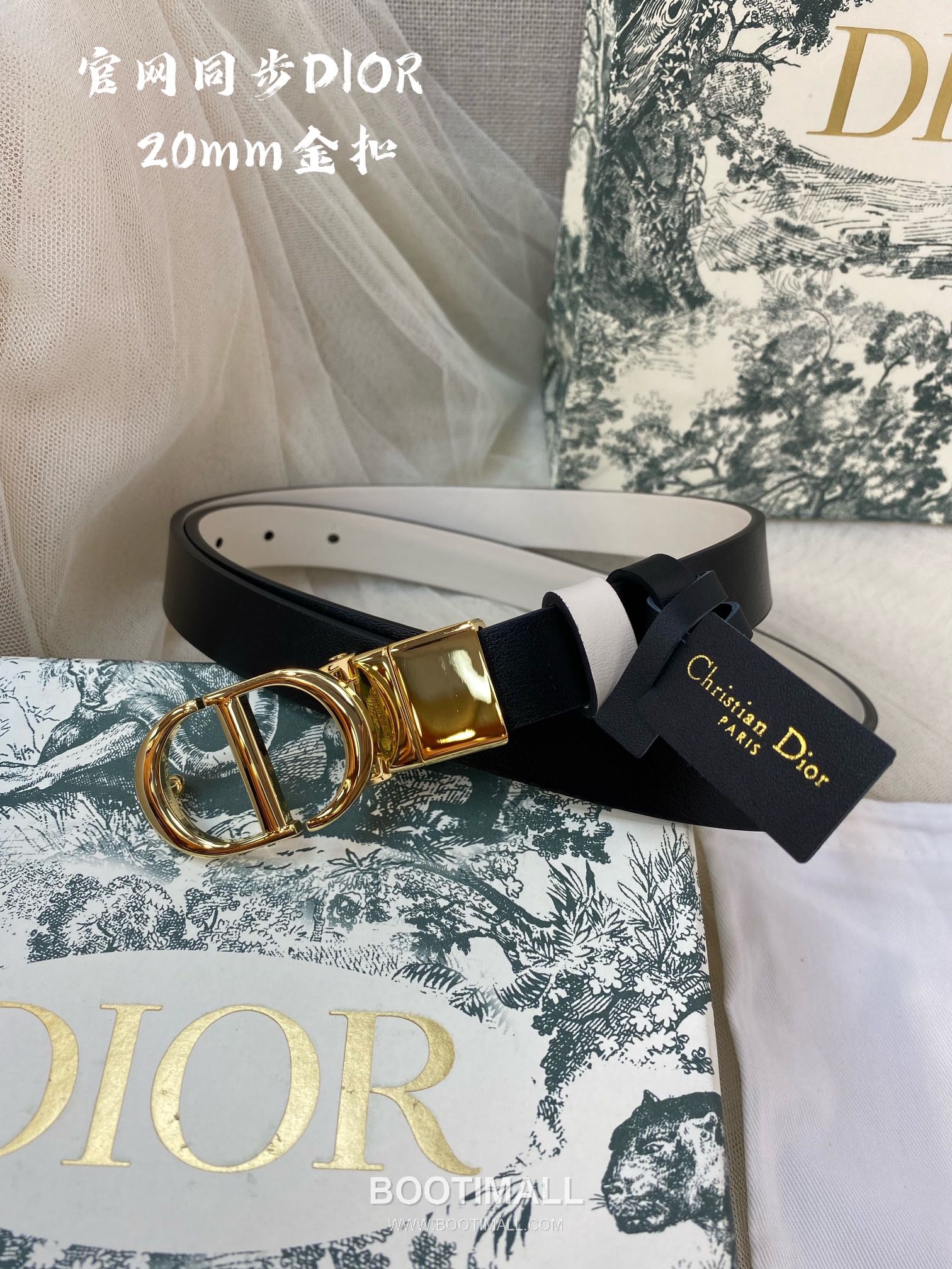 Dior Calfskin Leather Reversible Belt with Rotating Logo Buckle Palladium 디올 카프스킨 레더 리버서블 벨트 로테이팅 로고 버클 황동 베이스 팔라듐 피니시 3.0cm 1