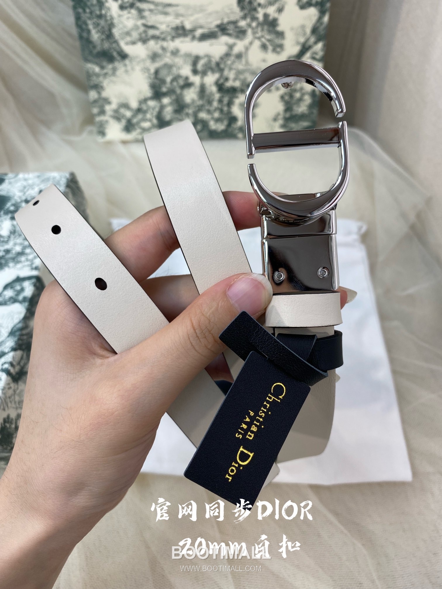 Dior Calfskin Leather Reversible Belt with Rotating Logo Buckle Palladium 디올 카프스킨 레더 리버서블 벨트 로테이팅 로고 버클 황동 베이스 팔라듐 피니시 3.0cm 6