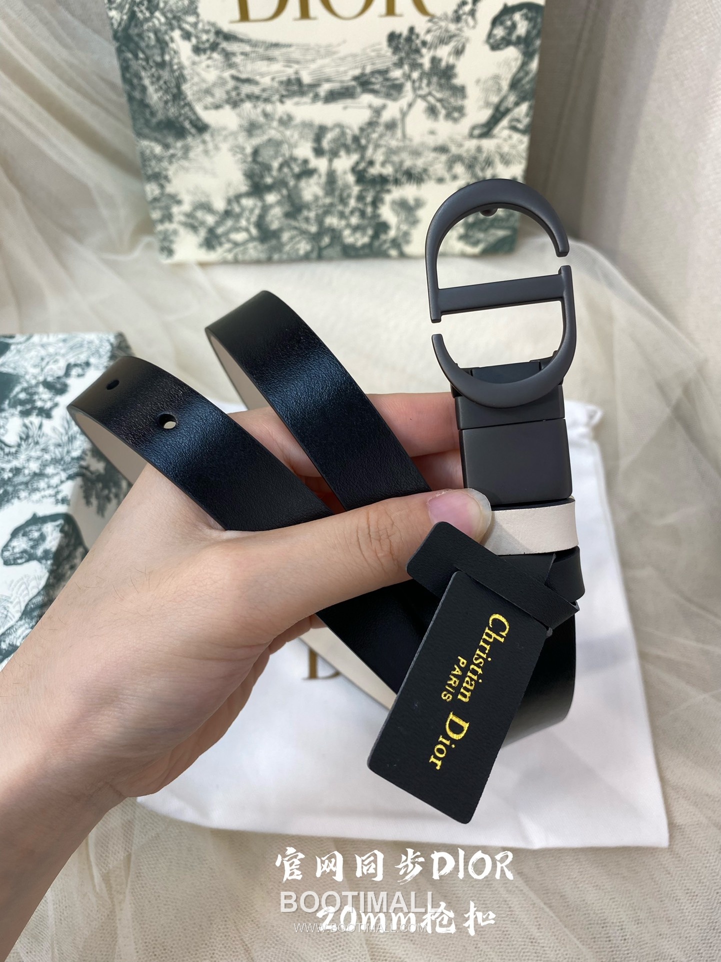 Dior Calfskin Leather Reversible Belt with Rotating Logo Buckle Palladium 디올 카프스킨 레더 리버서블 벨트 로테이팅 로고 버클 황동 베이스 팔라듐 피니시 3.0cm 6