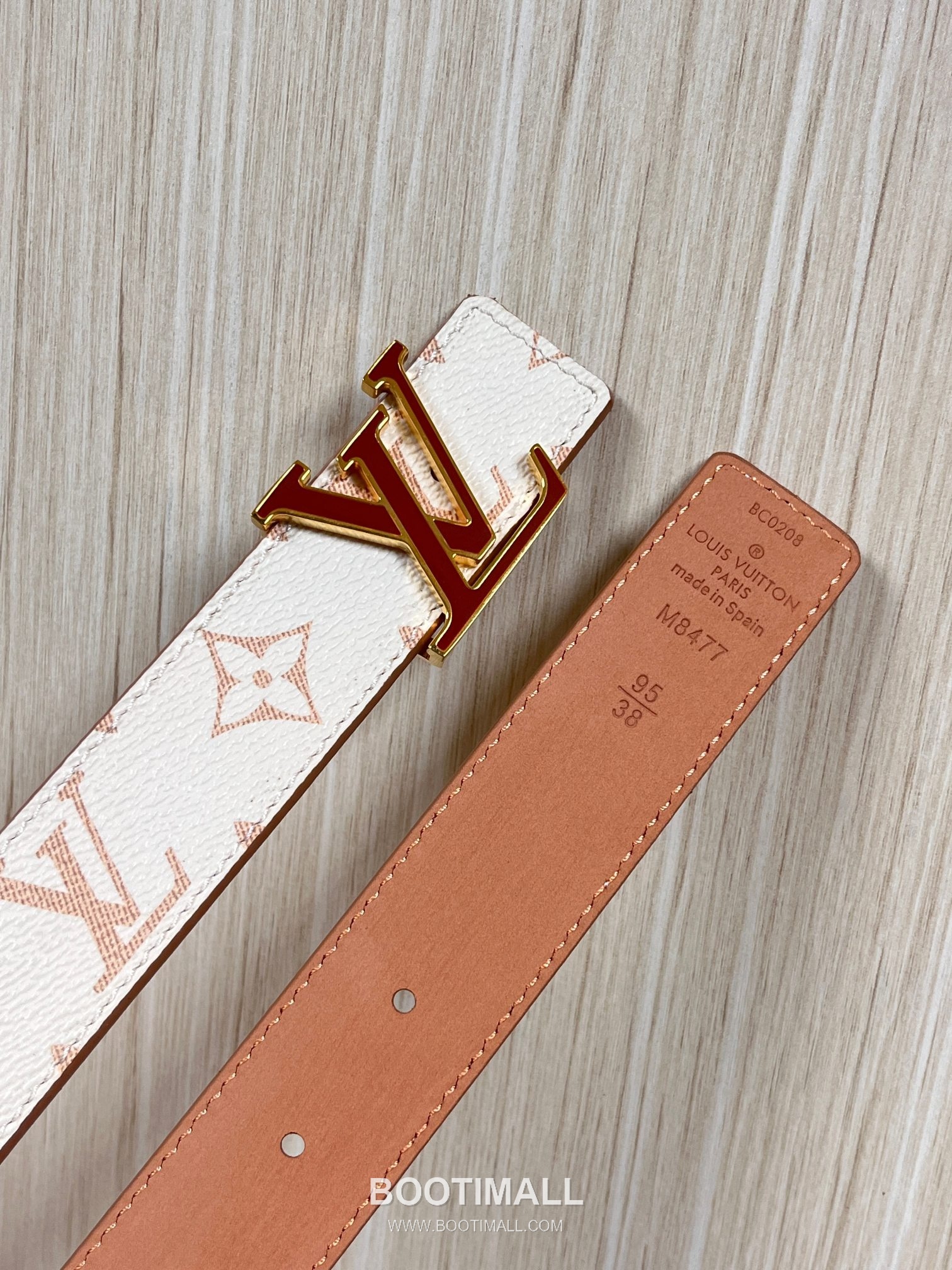 Louis Vuitton Monogram Canvas Calfskin Reversible Belt with LV Buckle Gold-Plated 루이비통 모노그램 캔버스 카프스킨 리버서블 벨트 LV 버클 황동 베이스 금도금 3.0cm 4