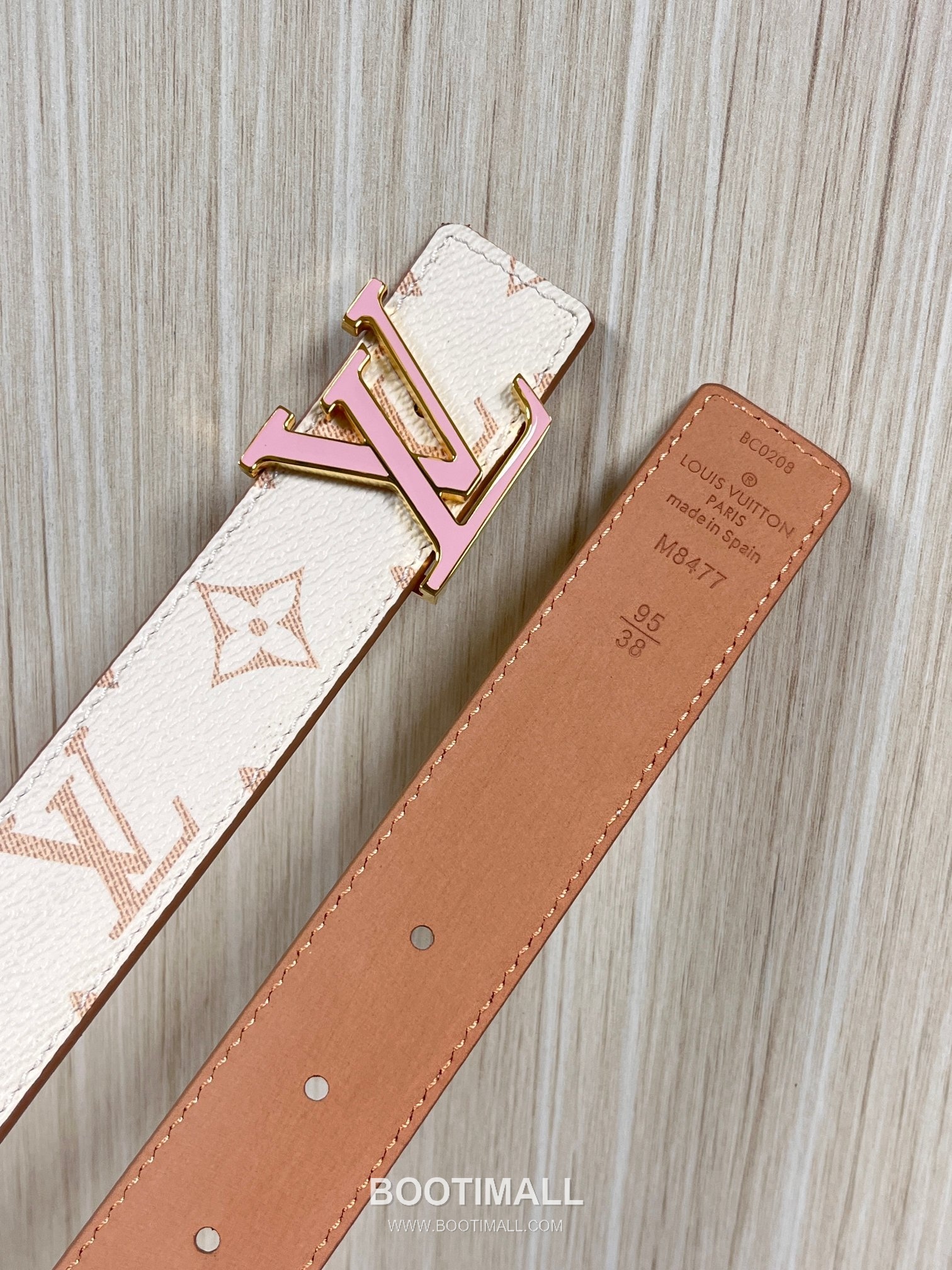 Louis Vuitton Monogram Canvas Calfskin Reversible Belt with LV Buckle Gold-Plated 루이비통 모노그램 캔버스 카프스킨 리버서블 벨트 LV 버클 황동 베이스 금도금 3.0cm 4