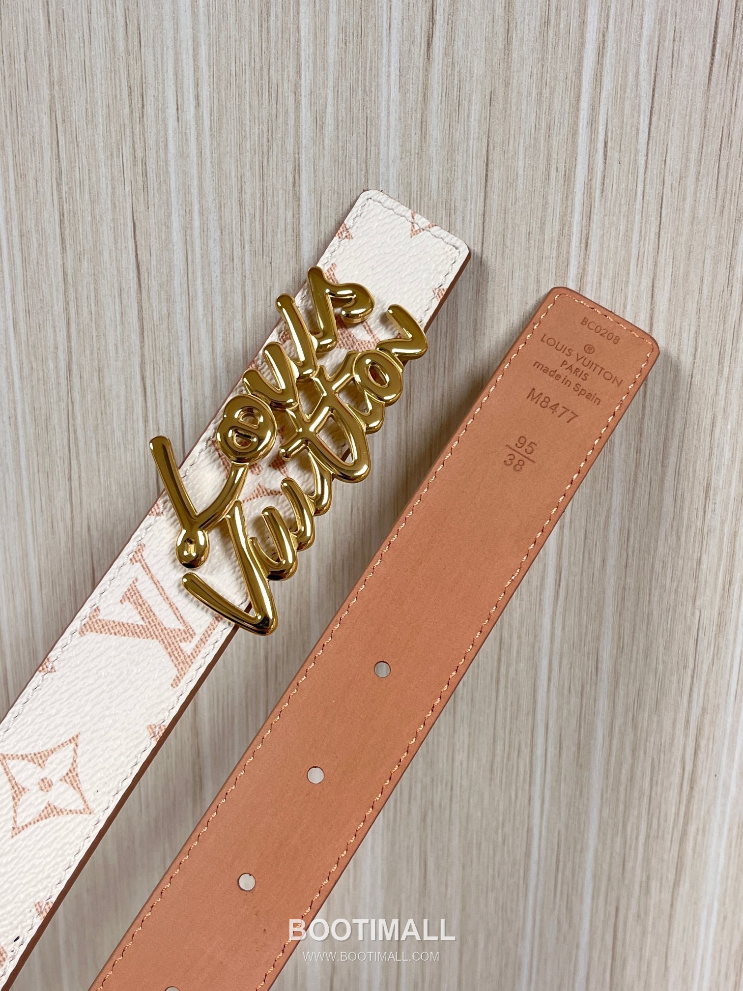 Louis Vuitton Monogram Canvas Calfskin Reversible Belt with LV Buckle Gold-Plated 루이비통 모노그램 캔버스 카프스킨 리버서블 벨트 LV 버클 황동 베이스 금도금 3.0cm 4