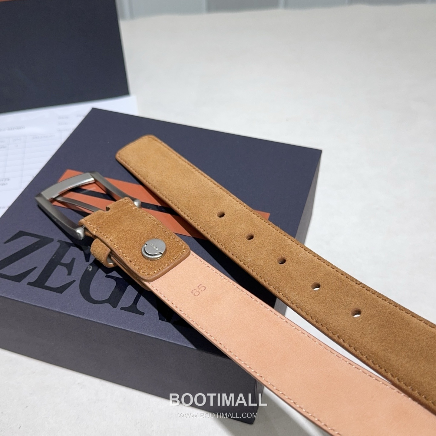 Zegna Suede Calfskin Leather Belt with Pin Buckle Palladium 제냐 스웨이드 카프스킨 레더 벨트 핀 버클 황동 베이스 팔라듐 피니시 3.2cm 5