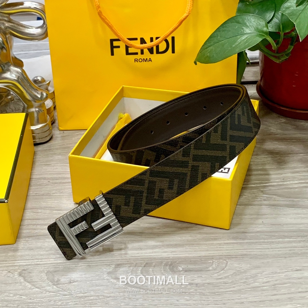 Fendi FF Cuoio Romano Calfskin Reversible Belt with FF Logo Buckle Palladium 펜디 FF 쿠오이오 로마노 카프스킨 리버서블 벨트 FF 로고 버클 황동 베이스 팔라듐 피니시 4.0cm 4