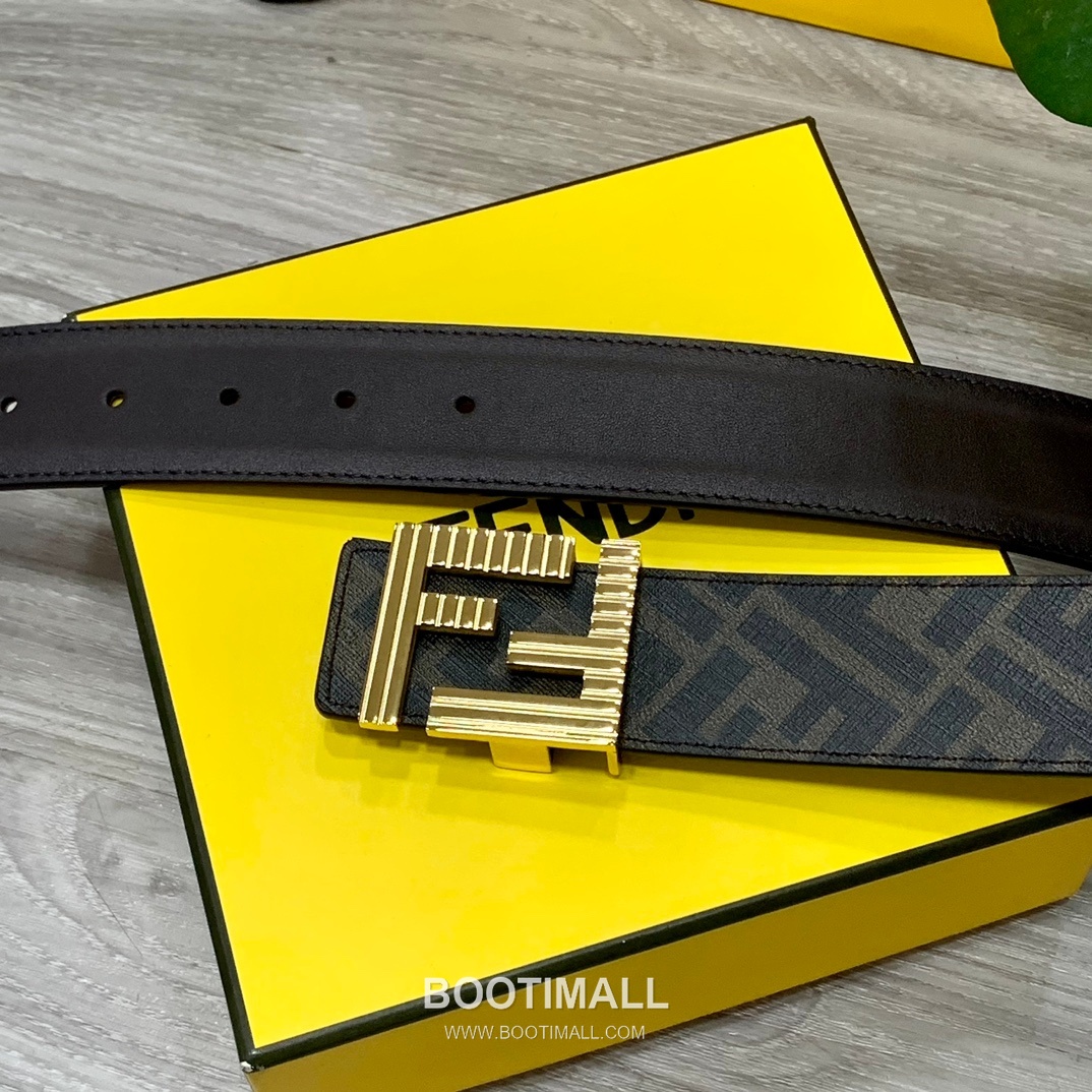 Fendi FF Cuoio Romano Calfskin Reversible Belt with FF Logo Buckle Palladium 펜디 FF 쿠오이오 로마노 카프스킨 리버서블 벨트 FF 로고 버클 황동 베이스 팔라듐 피니시 4.0cm 2