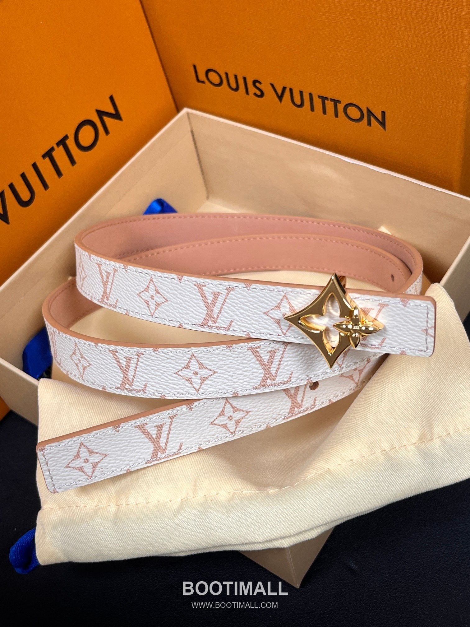 Louis Vuitton Monogram Canvas Calfskin Reversible Belt with LV Buckle Gold-Plated 루이비통 모노그램 캔버스 카프스킨 리버서블 벨트 LV 버클 황동 베이스 금도금 2.0cm 1