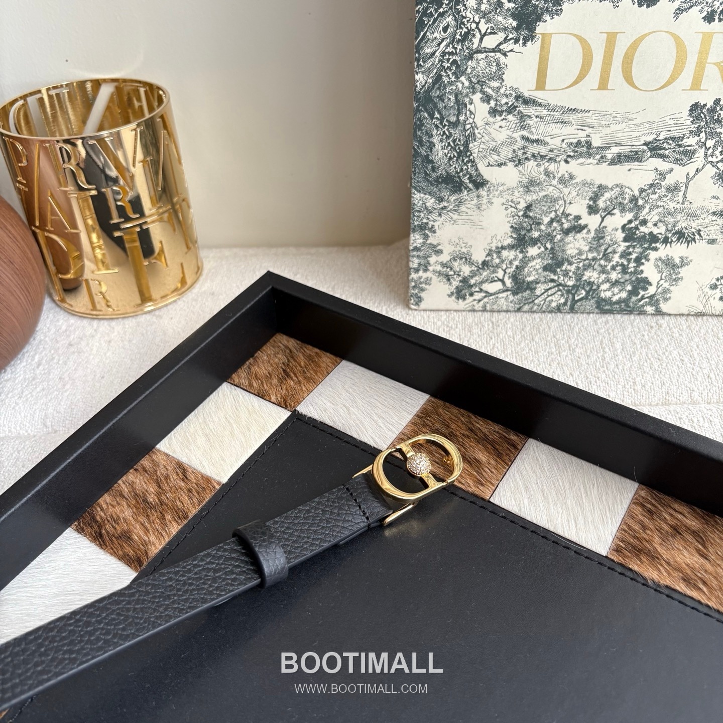 Dior Calfskin Leather Belt with Crystal CD Buckle Gold-Plated 디올 카프스킨 레더 벨트 크리스탈 CD 버클 황동 베이스 금도금 2.0cm 2