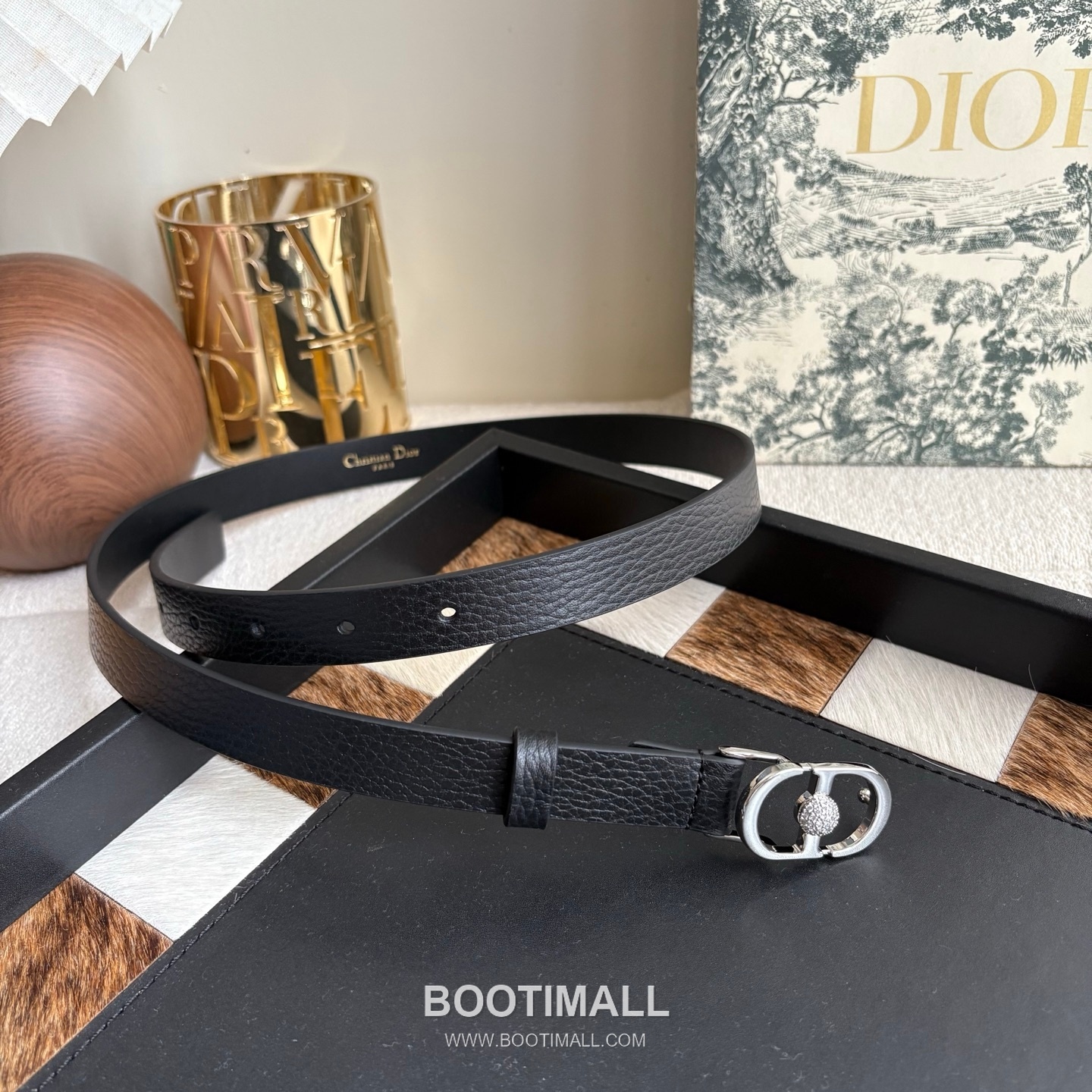 Dior Calfskin Leather Belt with Crystal CD Buckle Gold-Plated 디올 카프스킨 레더 벨트 크리스탈 CD 버클 황동 베이스 금도금 2.0cm 4