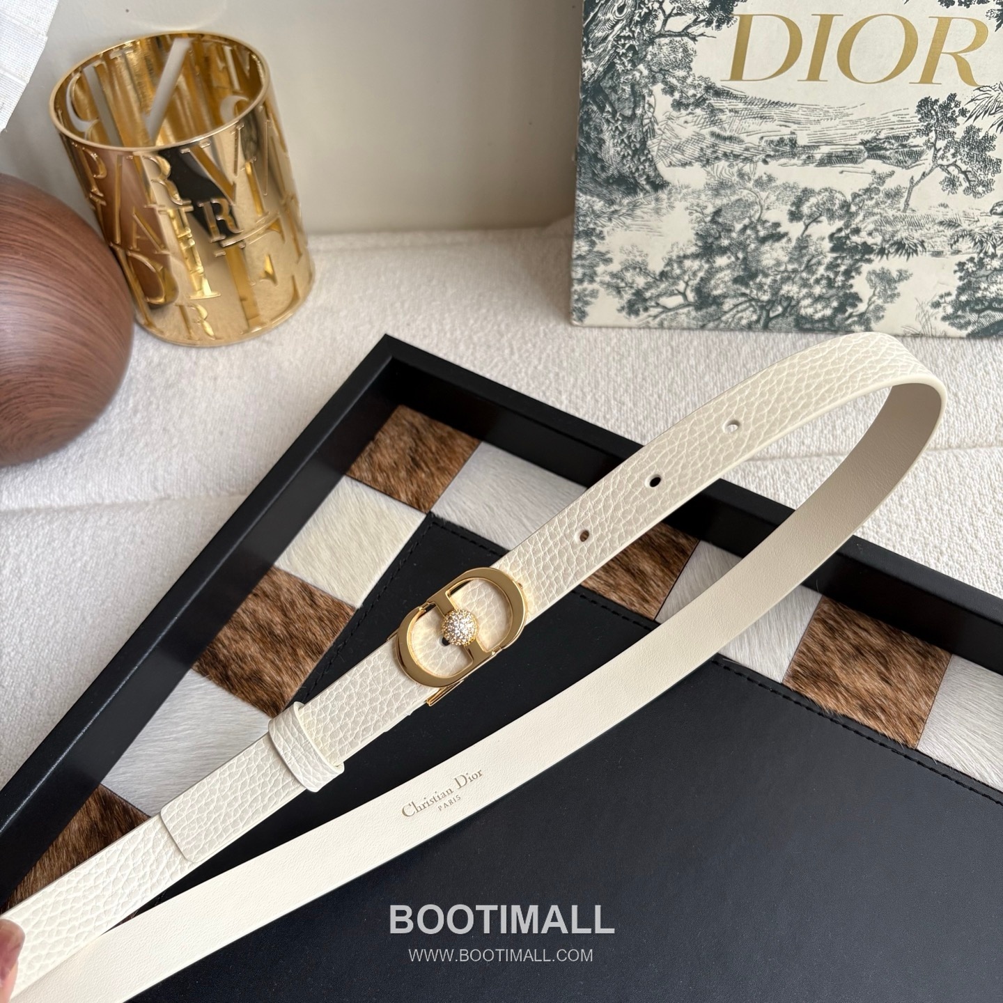 Dior Calfskin Leather Belt with Crystal CD Buckle Gold-Plated 디올 카프스킨 레더 벨트 크리스탈 CD 버클 황동 베이스 금도금 2.0cm 6