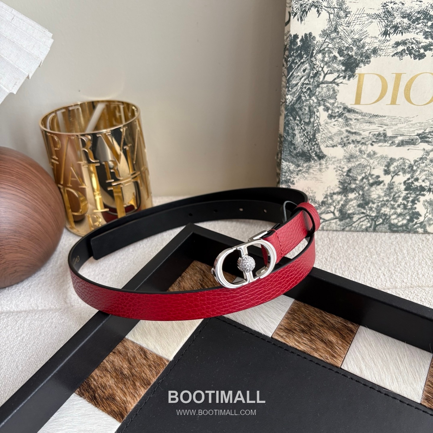 Dior Calfskin Leather Belt with Crystal CD Buckle Gold-Plated 디올 카프스킨 레더 벨트 크리스탈 CD 버클 황동 베이스 금도금 2.0cm 1