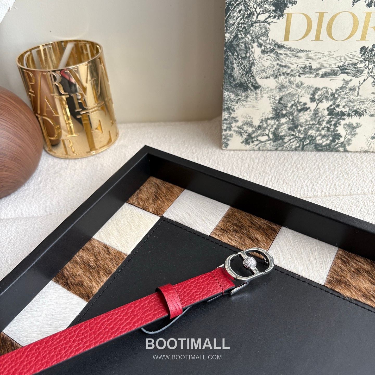 Dior Calfskin Leather Belt with Crystal CD Buckle Gold-Plated 디올 카프스킨 레더 벨트 크리스탈 CD 버클 황동 베이스 금도금 2.0cm 2