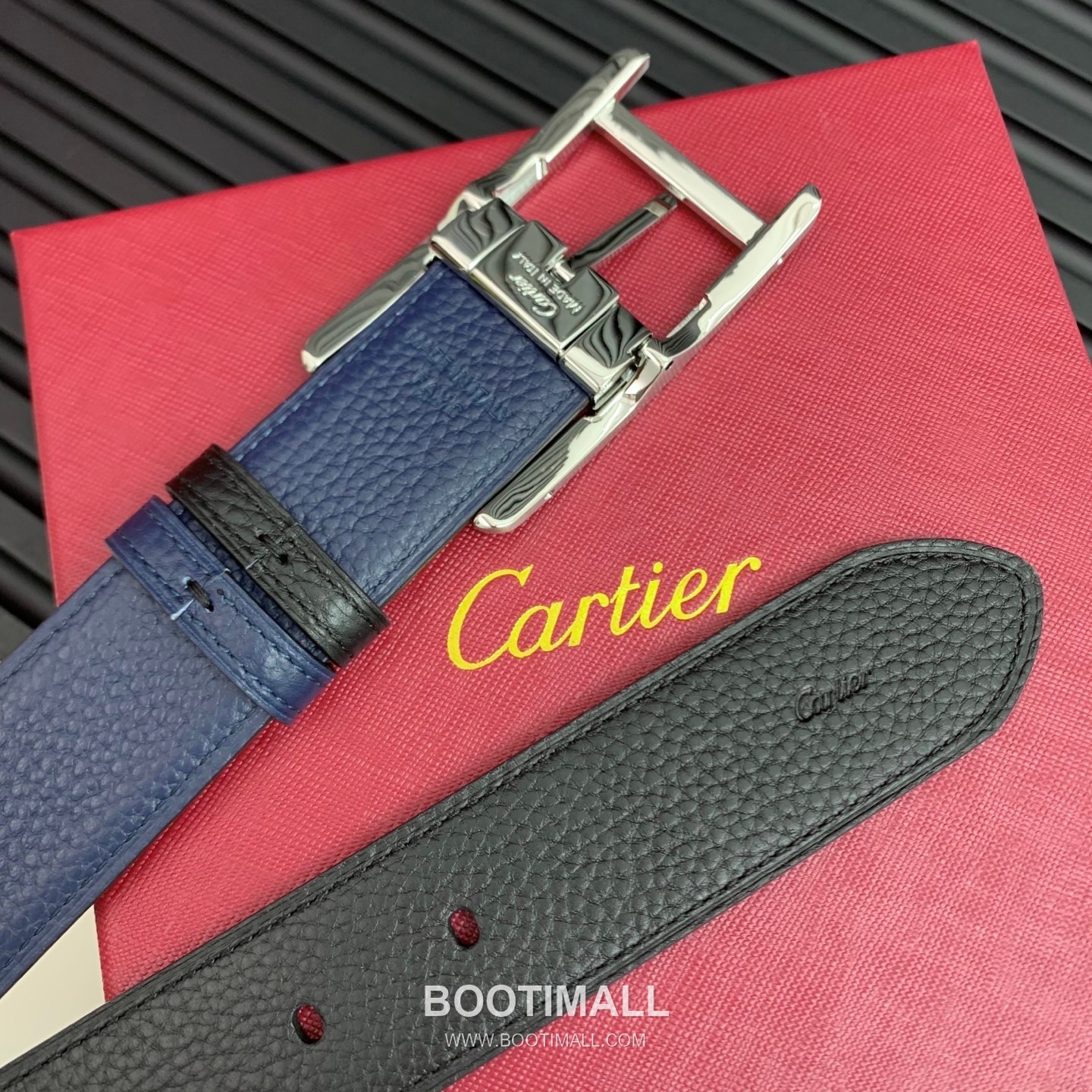 Cartier Calfskin Embossed Leather Reversible Belt with Logo Pin Buckle Palladium 까르띠에 카프스킨 엠보싱 레더 리버서블 벨트 로고 핀 버클 황동 베이스 팔라듐 피니시 3.5cm 4