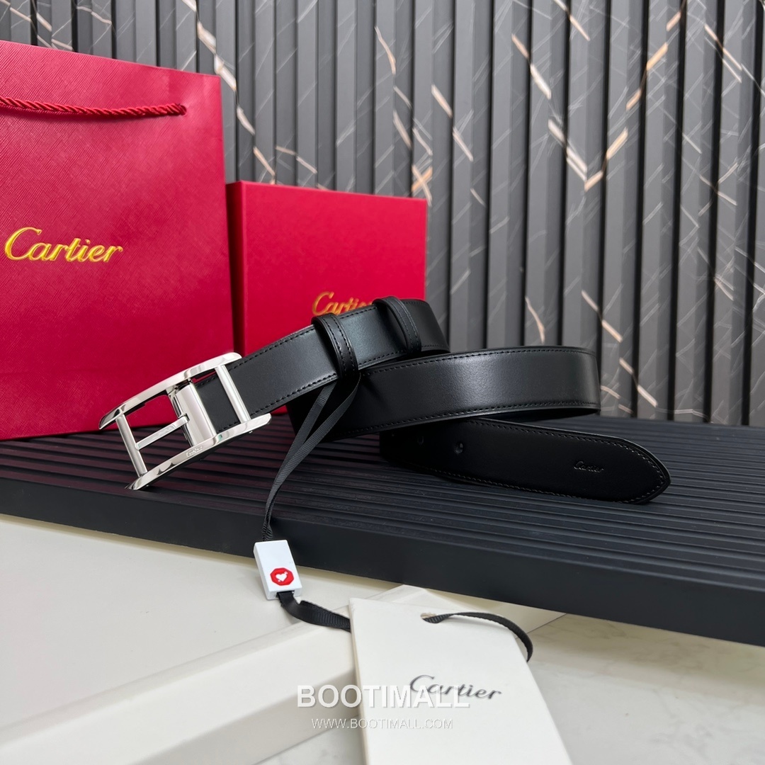 Cartier Calfskin Embossed Leather Reversible Belt with Logo Pin Buckle Palladium 까르띠에 카프스킨 엠보싱 레더 리버서블 벨트 로고 핀 버클 황동 베이스 팔라듐 피니시 3.5cm 2