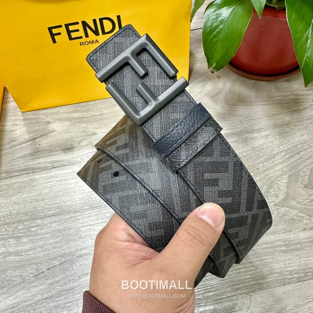 Fendi FF Cuoio Romano Calfskin Reversible Belt with FF Logo Buckle Palladium 펜디 FF 쿠오이오 로마노 카프스킨 리버서블 벨트 FF 로고 버클 황동 베이스 팔라듐 피니시 4.0cm 1