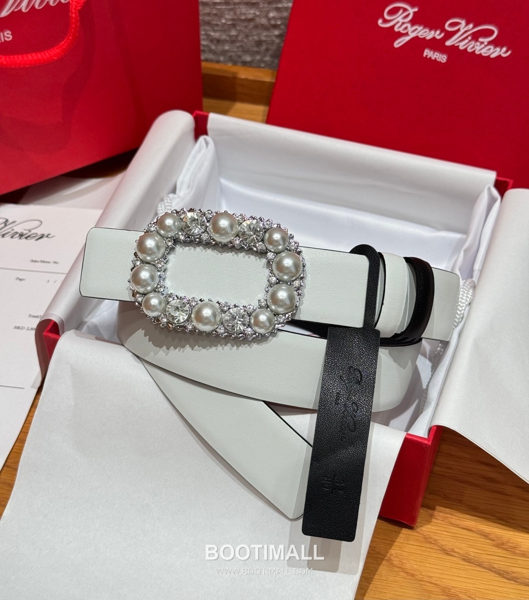 Roger Vivier Calfskin Leather Reversible Belt with Square Logo Buckle Gold-Plated 로저비비에 카프스킨 레더 리버서블 벨트 스퀘어 로고 버클 황동 베이스 금도금 3.0cm 1