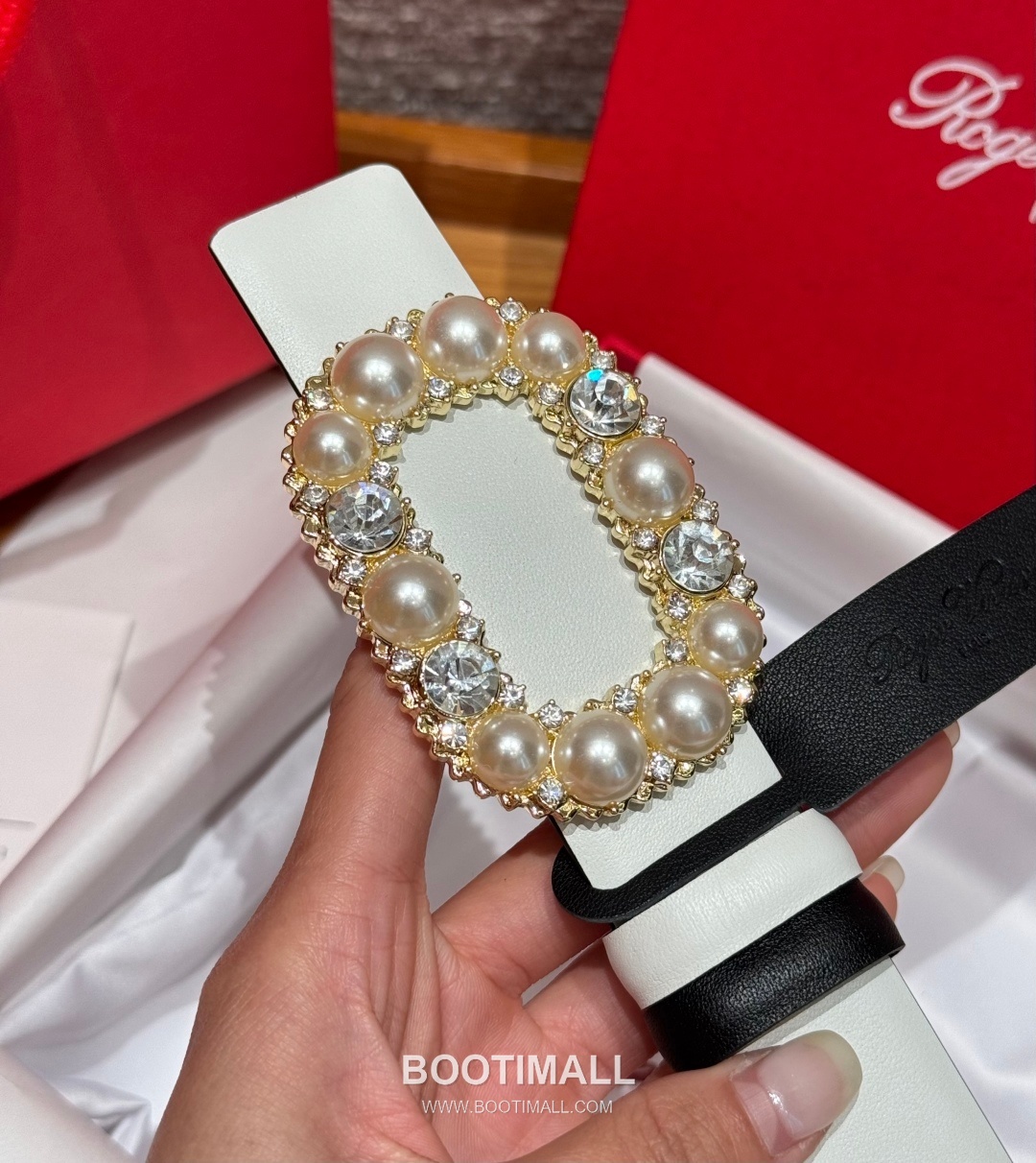 Roger Vivier Calfskin Leather Reversible Belt with Square Logo Buckle Gold-Plated 로저비비에 카프스킨 레더 리버서블 벨트 스퀘어 로고 버클 황동 베이스 금도금 3.0cm 7