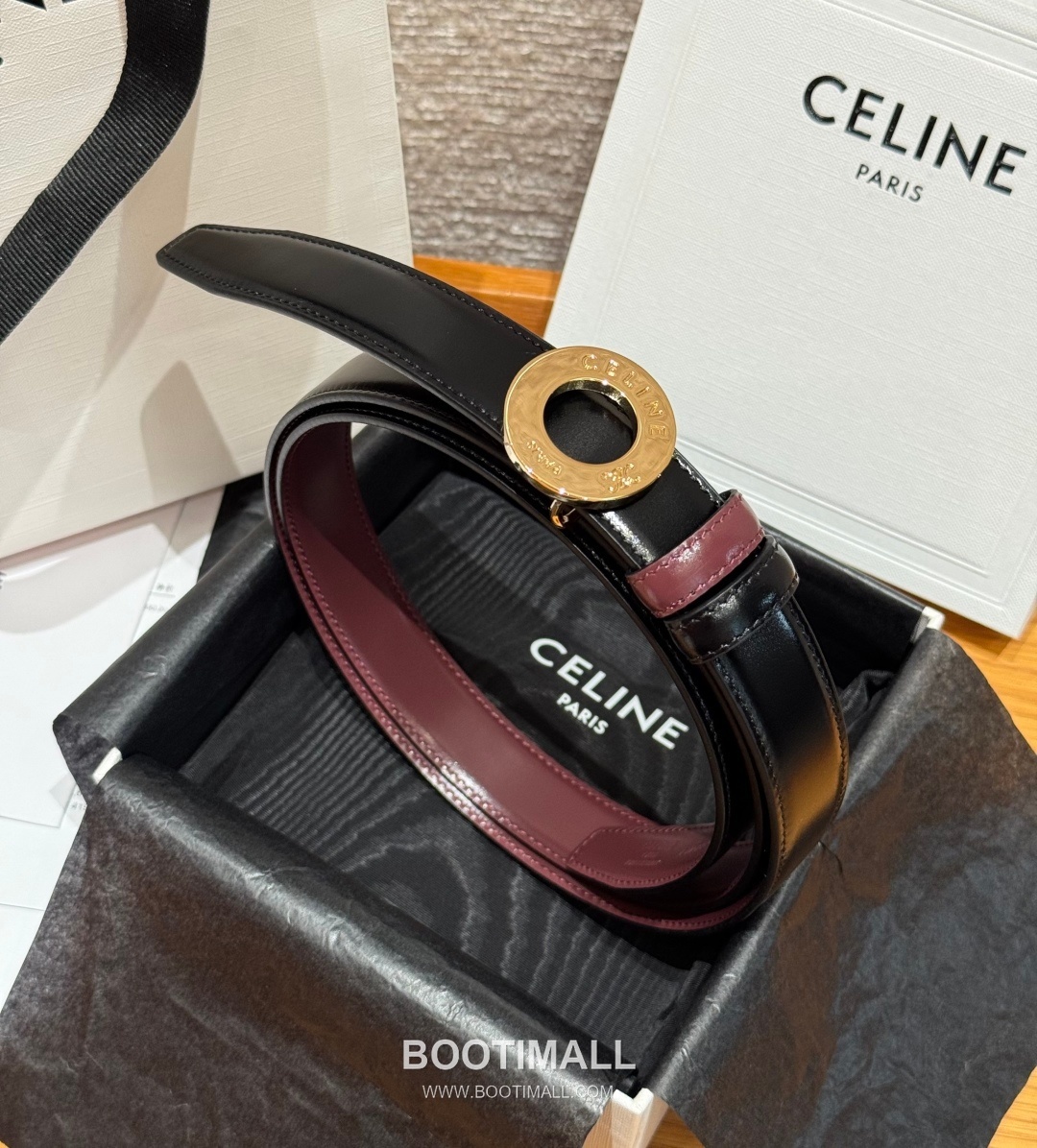Celine Disc Taurillon Leather Reversible Belt with Disc Buckle Gold-Plated 셀린느 디스크 토릴론 레더 리버서블 벨트 디스크 버클 황동 베이스 금도금 2.5cm 3