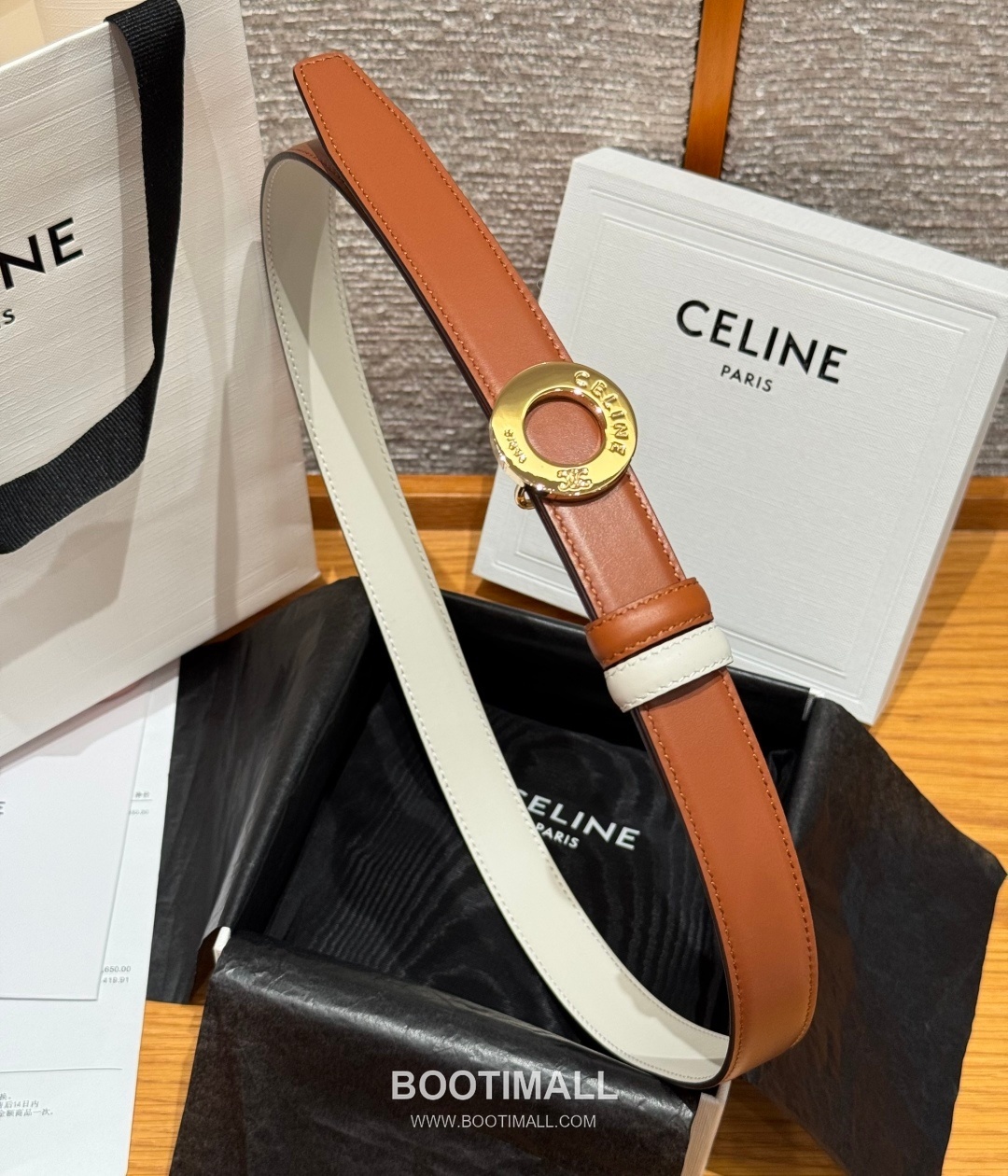 Celine Disc Taurillon Leather Reversible Belt with Disc Buckle Gold-Plated 셀린느 디스크 토릴론 레더 리버서블 벨트 디스크 버클 황동 베이스 금도금 2.5cm 3