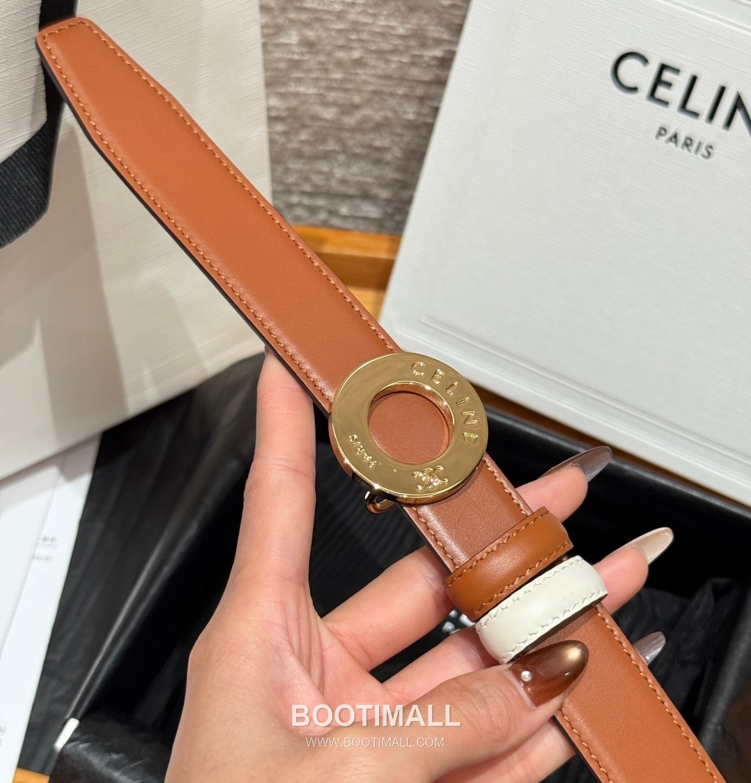 Celine Disc Taurillon Leather Reversible Belt with Disc Buckle Gold-Plated 셀린느 디스크 토릴론 레더 리버서블 벨트 디스크 버클 황동 베이스 금도금 2.5cm 7