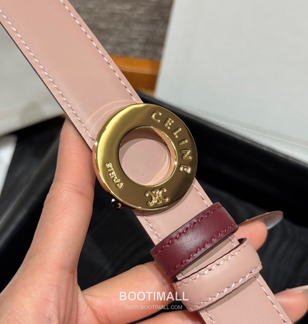 Celine Disc Taurillon Leather Reversible Belt with Disc Buckle Gold-Plated 셀린느 디스크 토릴론 레더 리버서블 벨트 디스크 버클 황동 베이스 금도금 2.5cm 8