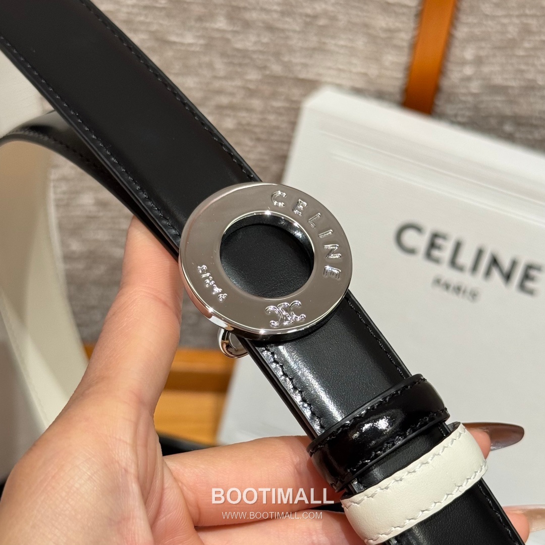 Celine Disc Taurillon Leather Reversible Belt with Disc Buckle Gold-Plated 셀린느 디스크 토릴론 레더 리버서블 벨트 디스크 버클 황동 베이스 금도금 2.5cm 4
