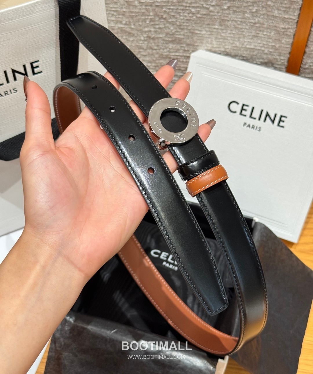 Celine Disc Taurillon Leather Reversible Belt with Disc Buckle Gold-Plated 셀린느 디스크 토릴론 레더 리버서블 벨트 디스크 버클 황동 베이스 금도금 2.5cm 5