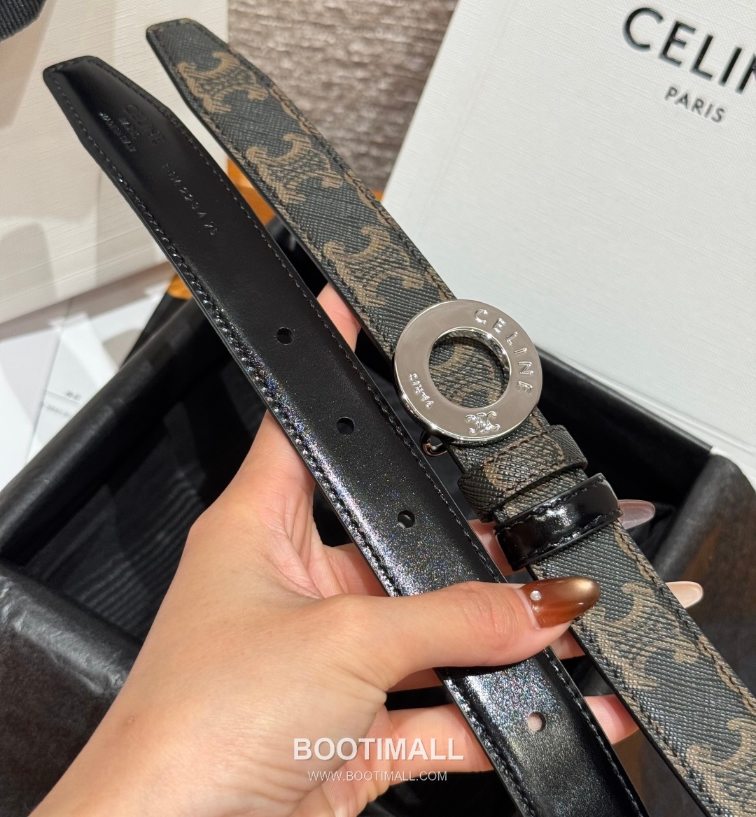 Celine Disc Taurillon Leather Reversible Belt with Disc Buckle Gold-Plated 셀린느 디스크 토릴론 레더 리버서블 벨트 디스크 버클 황동 베이스 금도금 2.5cm 6